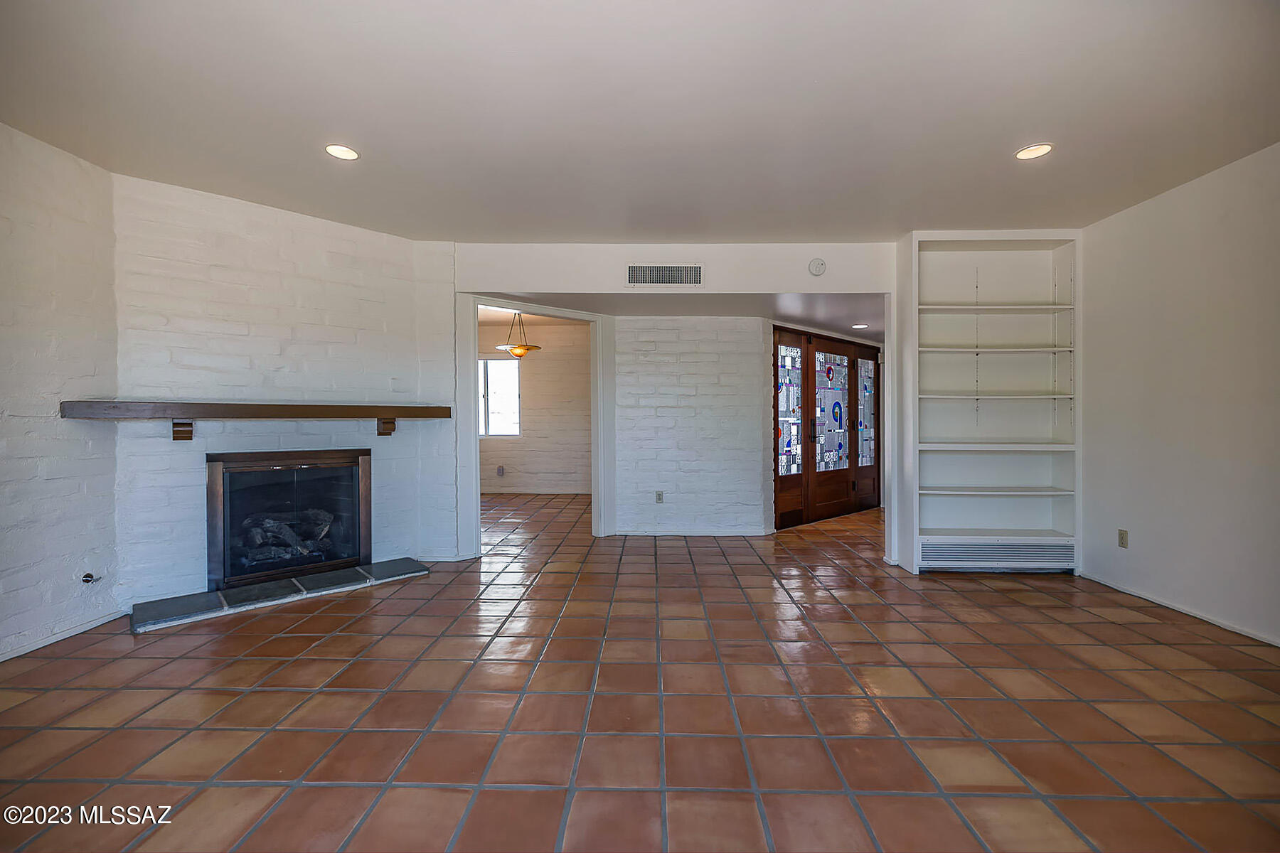 Posada Real Townhomes (1-16) - Residential