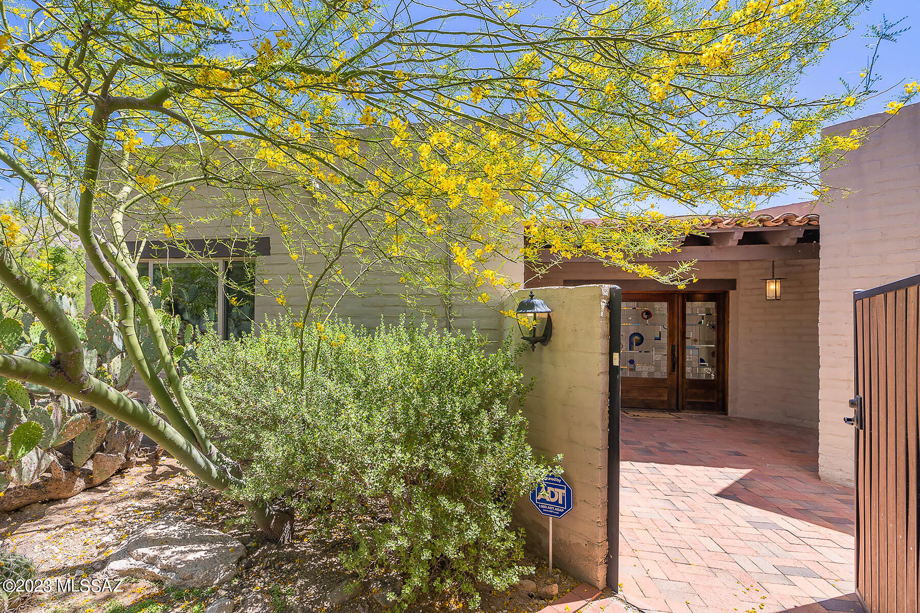 Posada Real Townhomes (1-16) - Residential