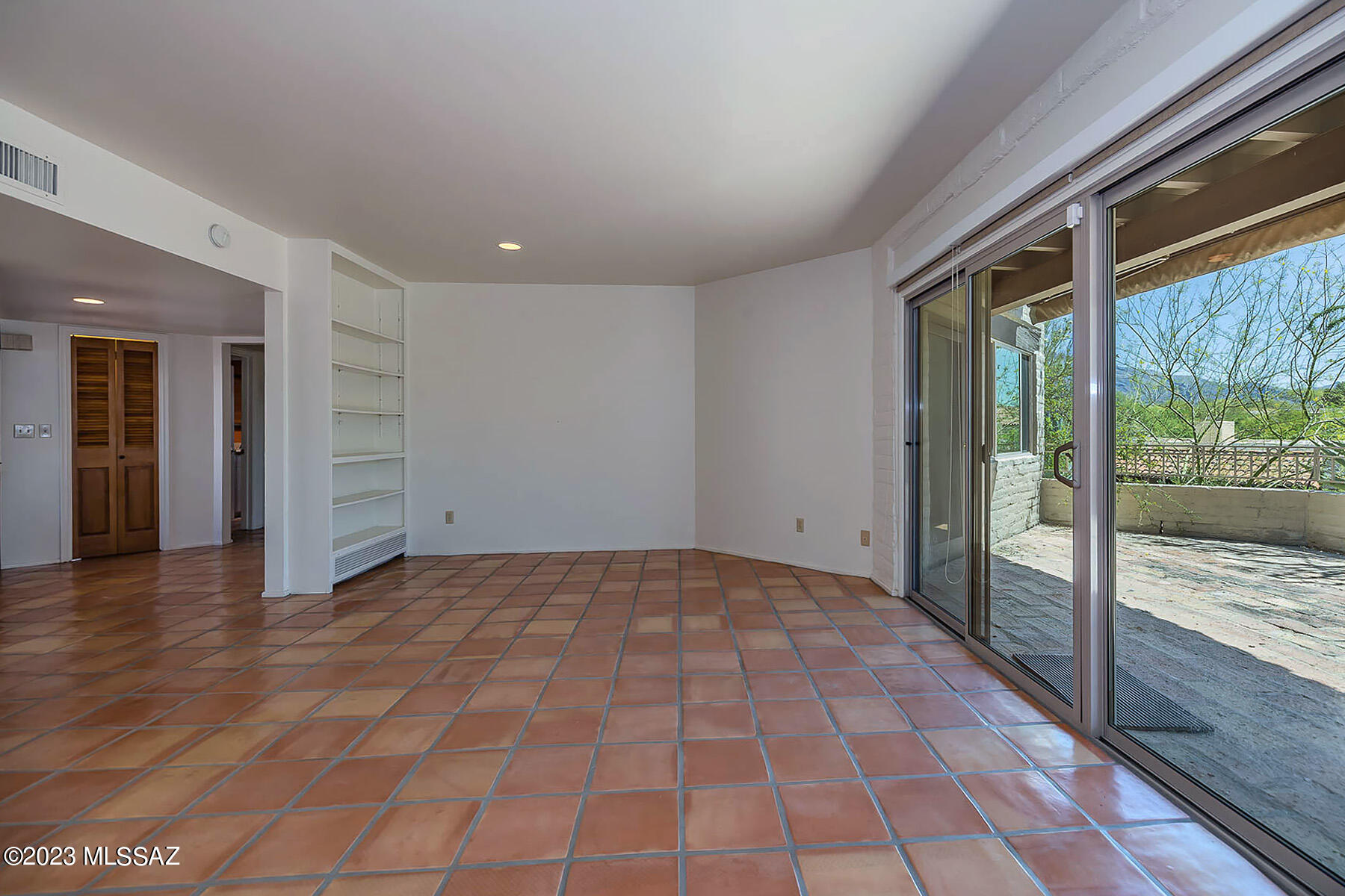 Posada Real Townhomes (1-16) - Residential