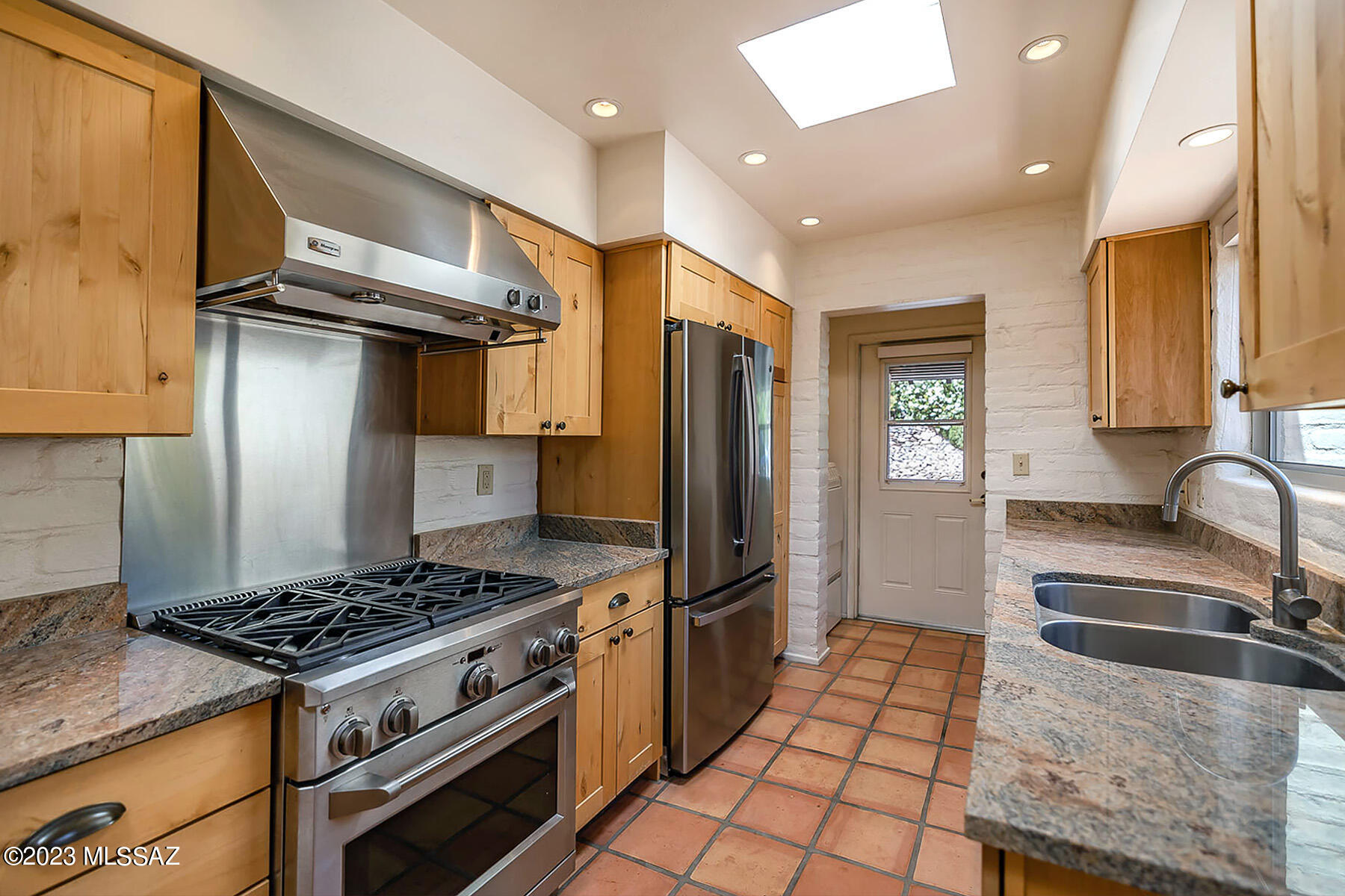 Posada Real Townhomes (1-16) - Residential