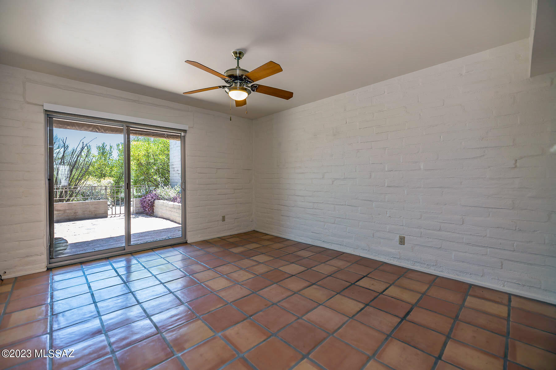 Posada Real Townhomes (1-16) - Residential