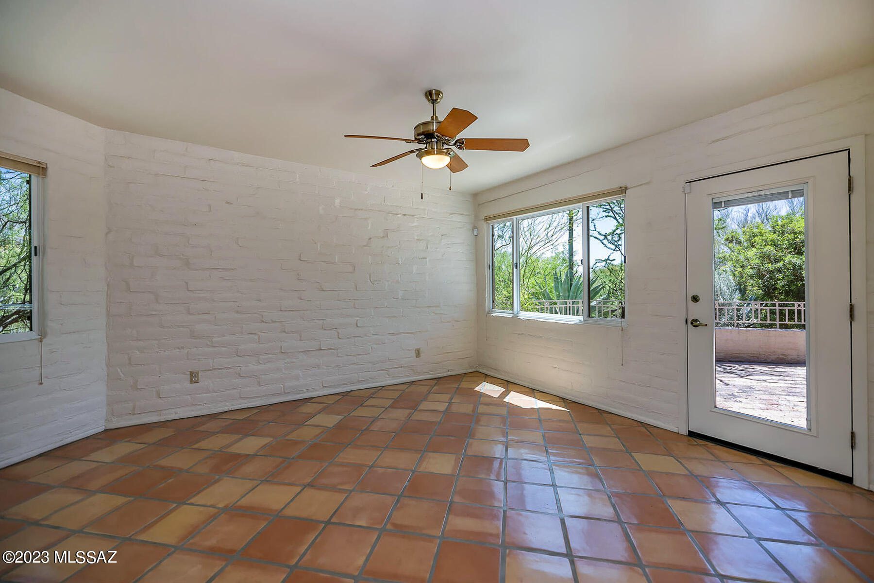 Posada Real Townhomes (1-16) - Residential
