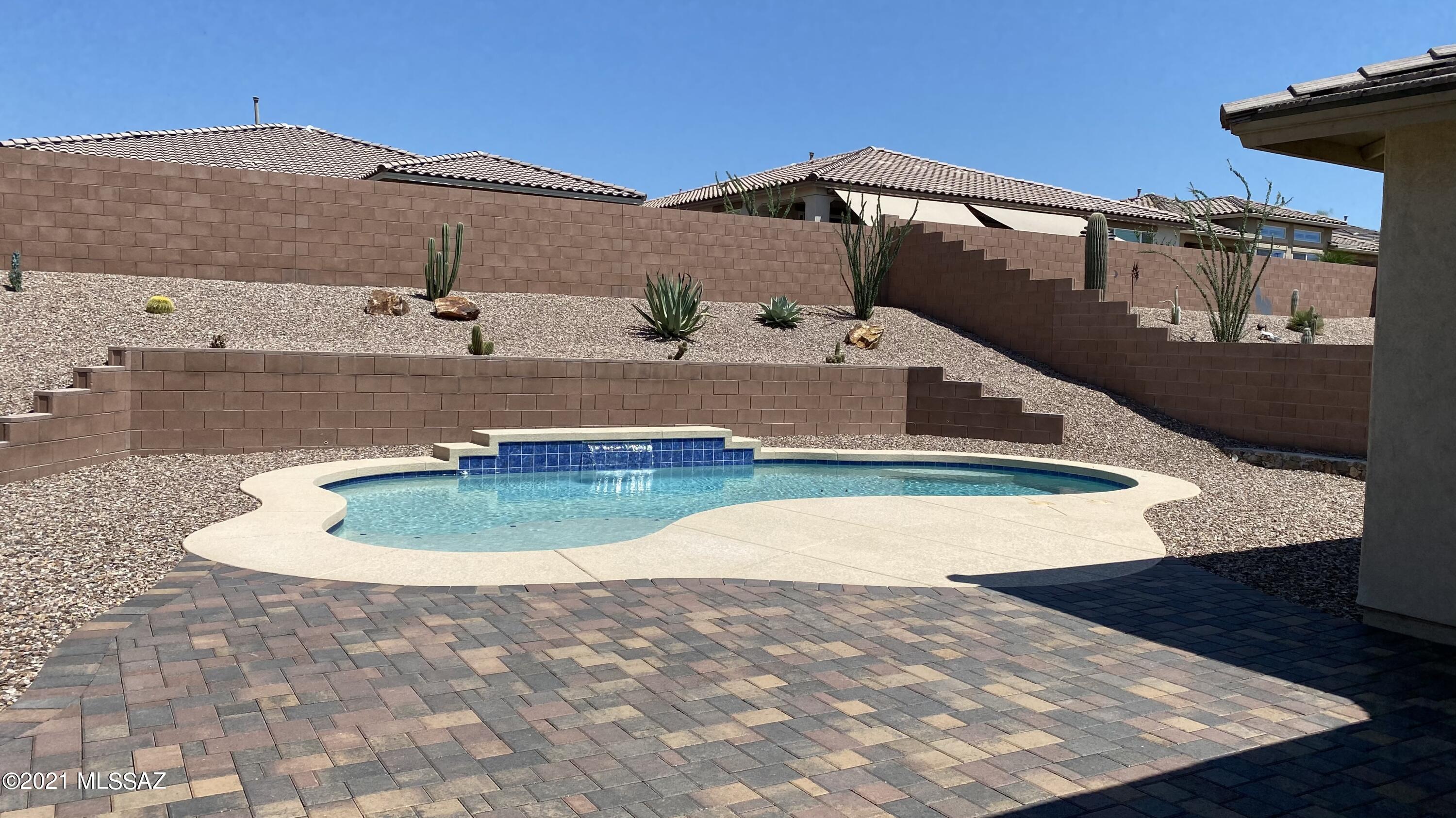 Golden Barrel Place At Dove Mountain SQ20141710079 - Residential