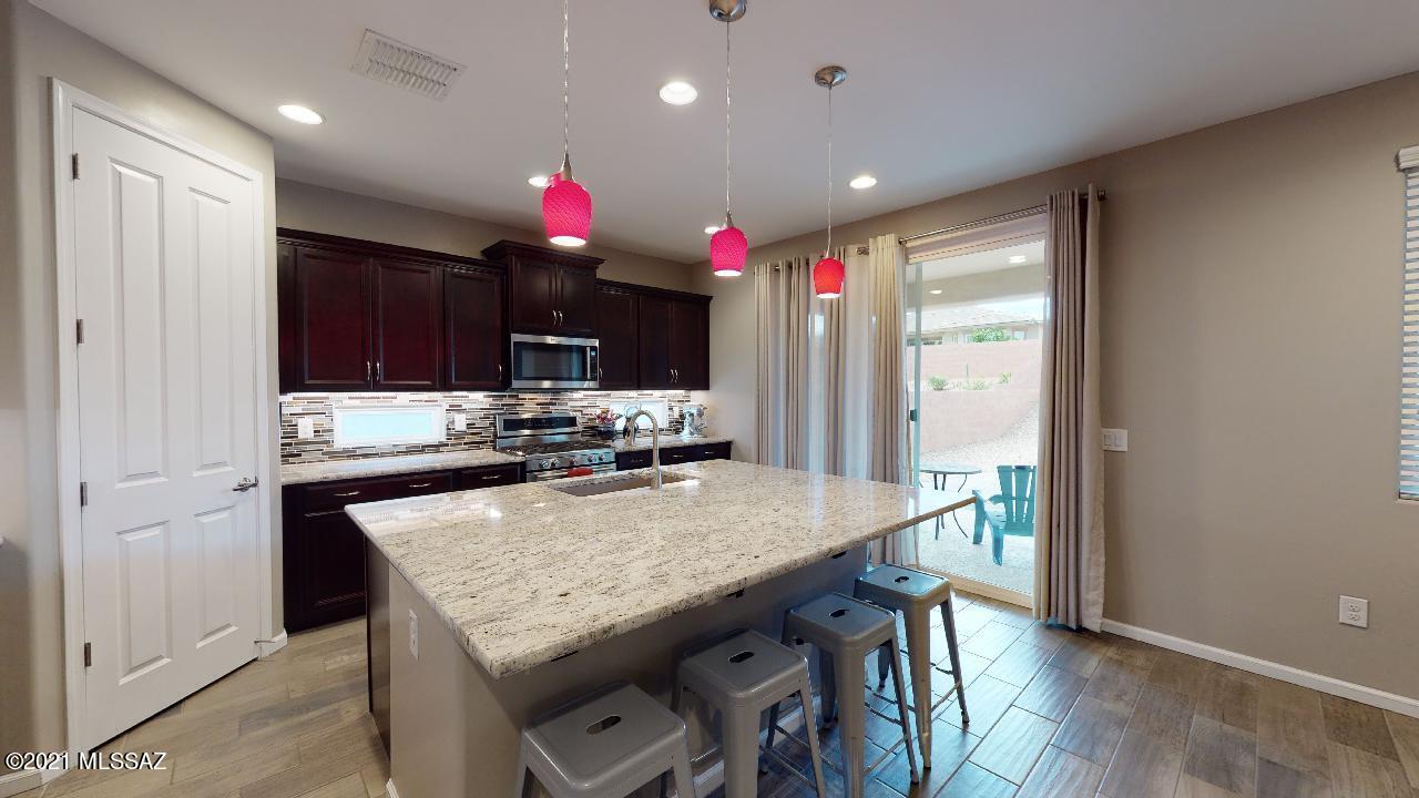 Golden Barrel Place At Dove Mountain SQ20141710079 - Residential