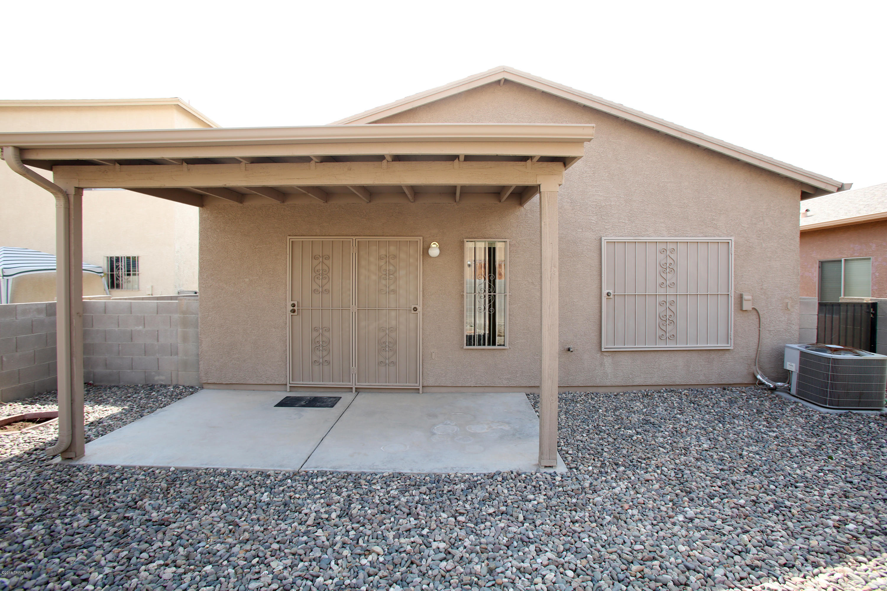 Valencia Place (1-100) - Residential