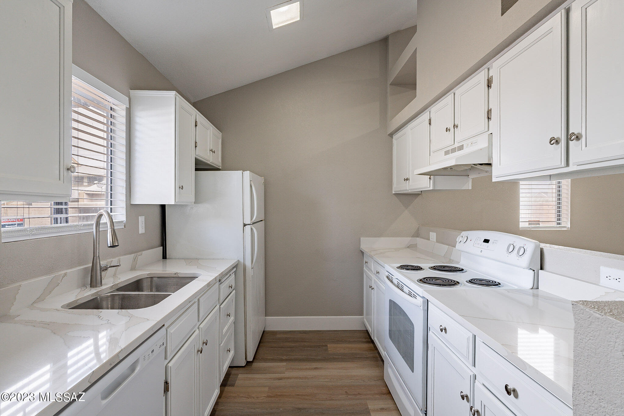 Centre Court Townhomes (1-106) - Residential