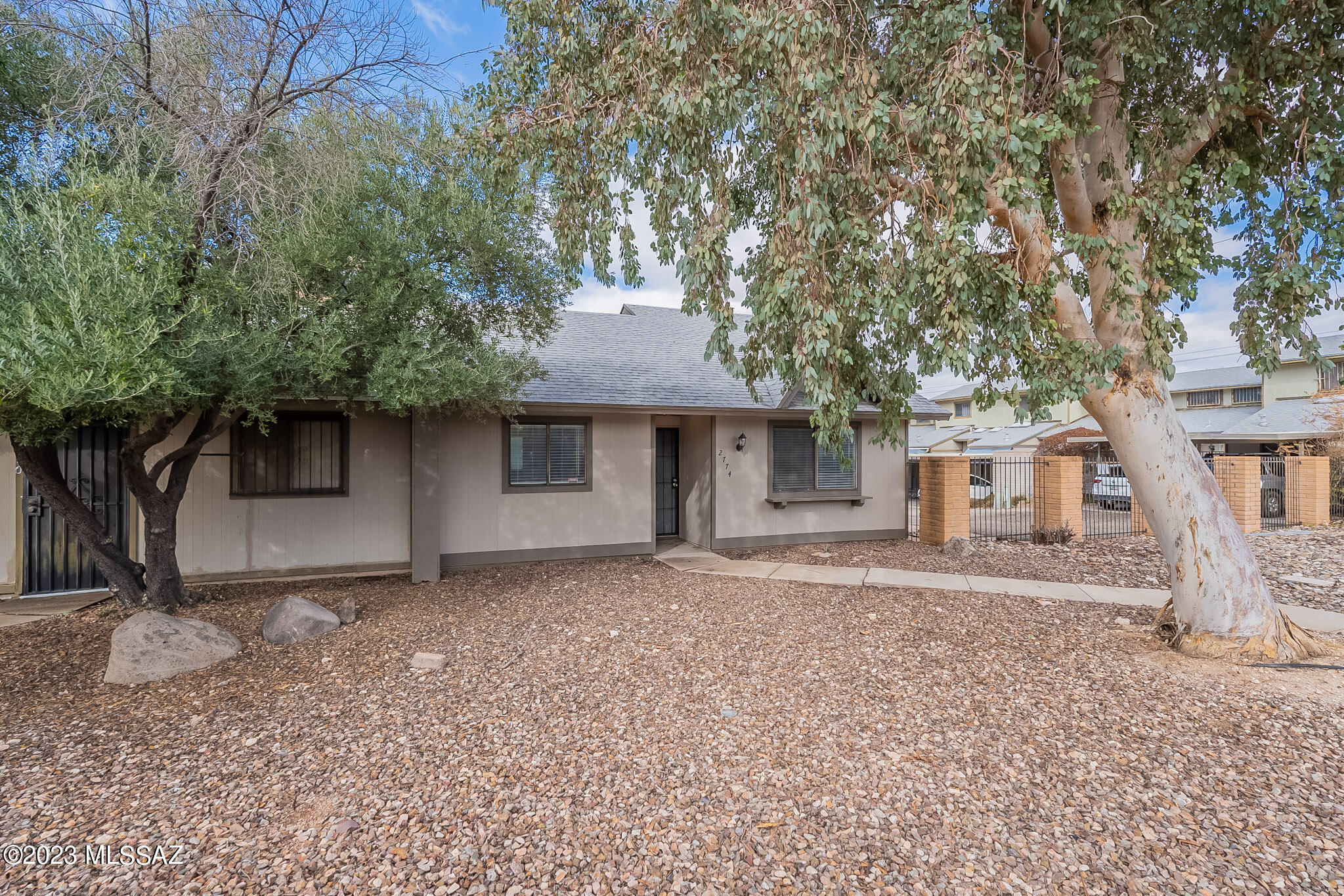 Back on the market!! Beautifully updated home! New quartz counter tops, interior/exterior paint, fixtures, flooring, carpet, etc. The vaulted ceilings make the place seem very open and comfortable to be in. Newer A/C as well!