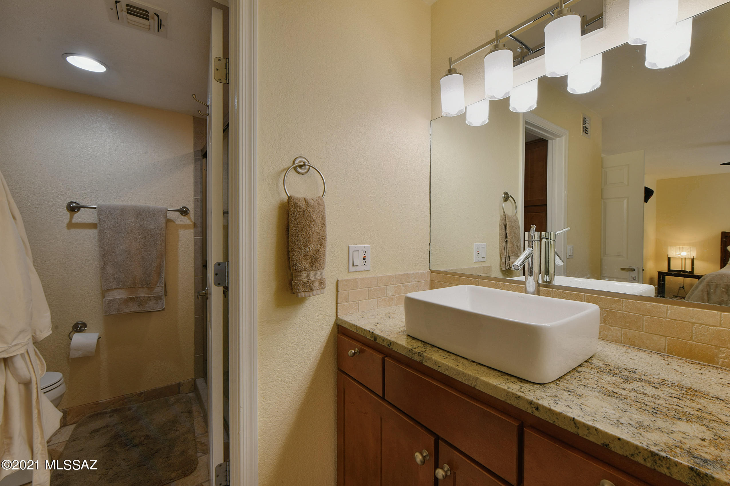 Skyline Village Condominium (1-168) - Residential Lease