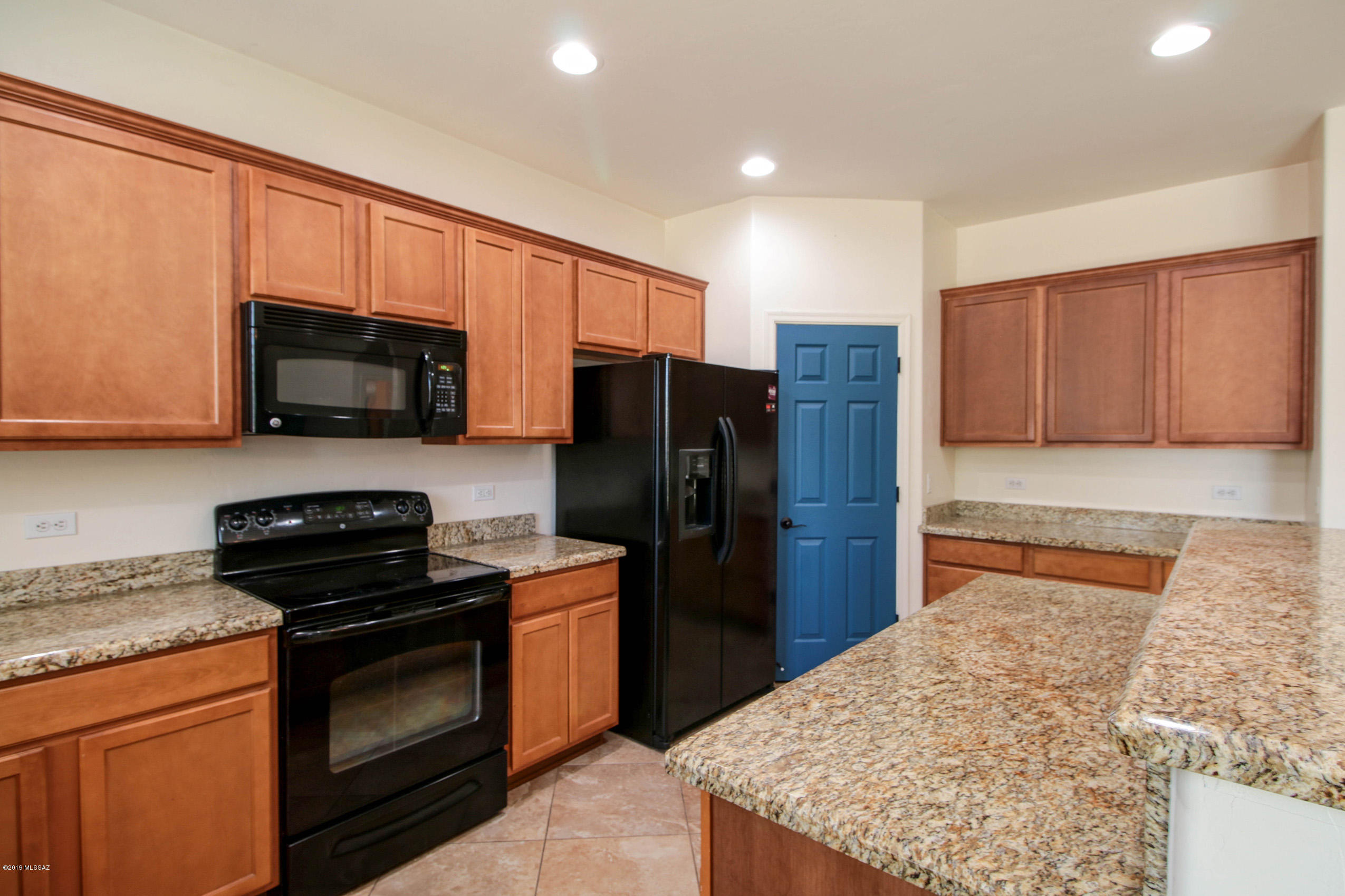 Presidios at Rancho Sahuarita (1-927) - Residential Lease
