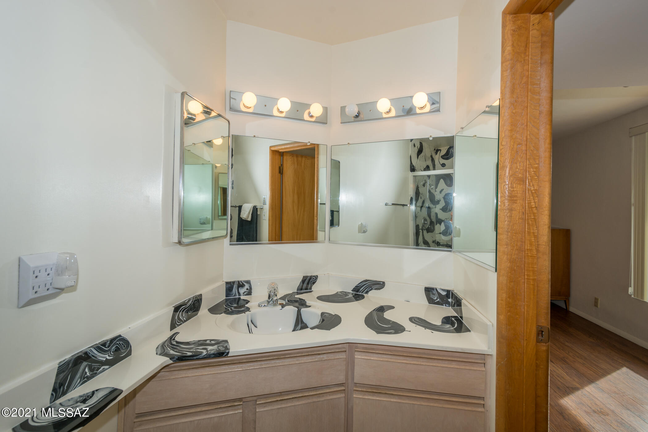 Hermosa Hills Estates - Residential