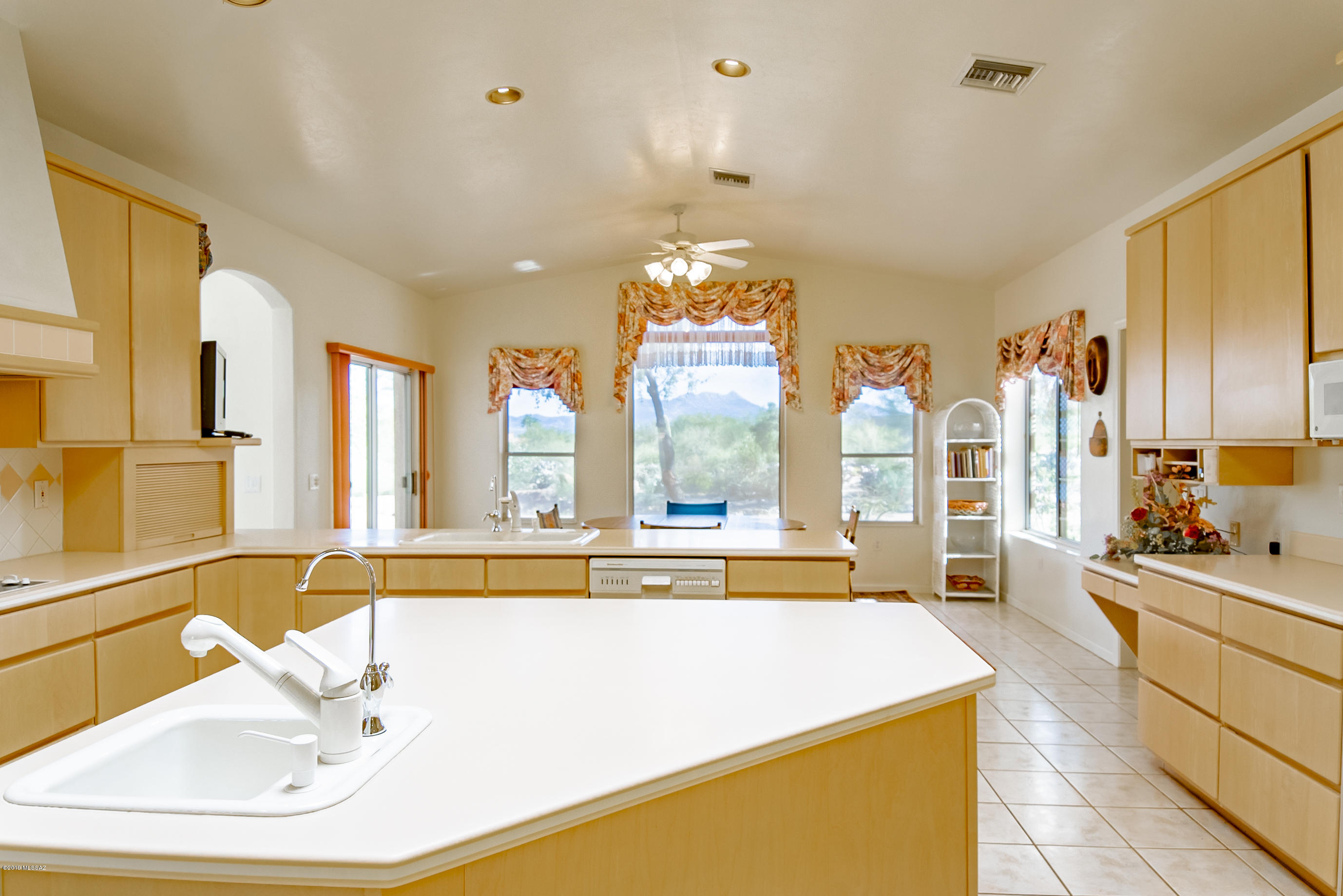 Rancho Buena Vista (1-29) - Residential