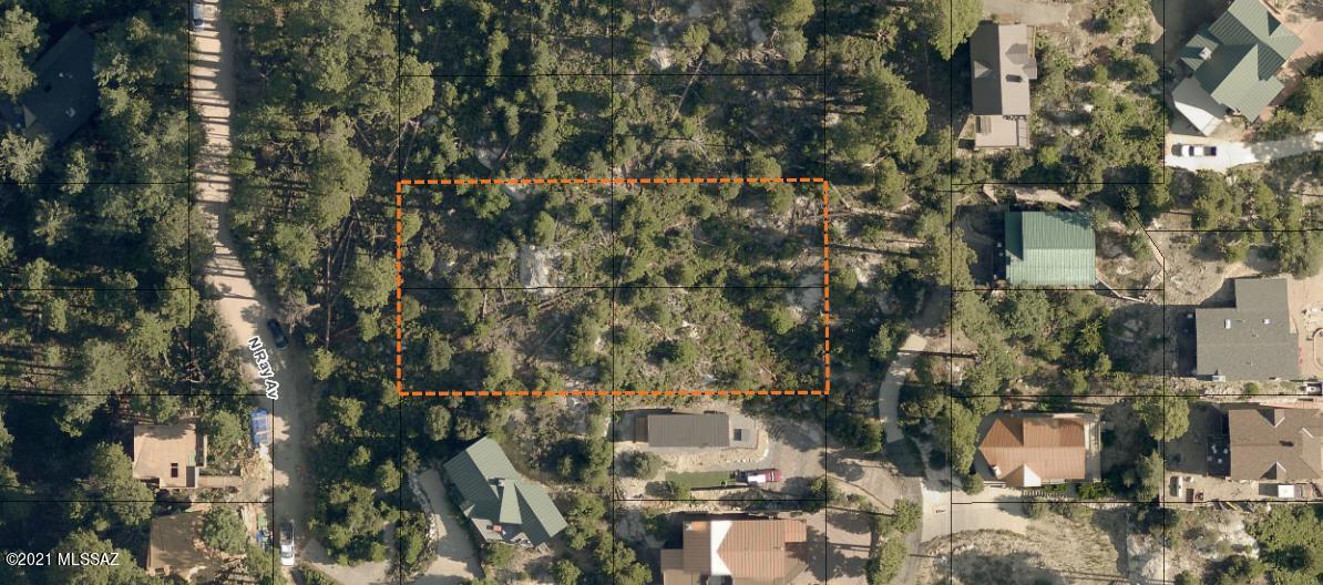 Four lots being sold together totaling 20,000 sqft. Quiet area with rustic access, will need septic. Great Mountain views! The owner's dream was to build a cabin in the center of these 4 lots with the great view south between the two neighboring cabins. Then 'Life' intervened. Possibly your dream will manifest the cabin now!