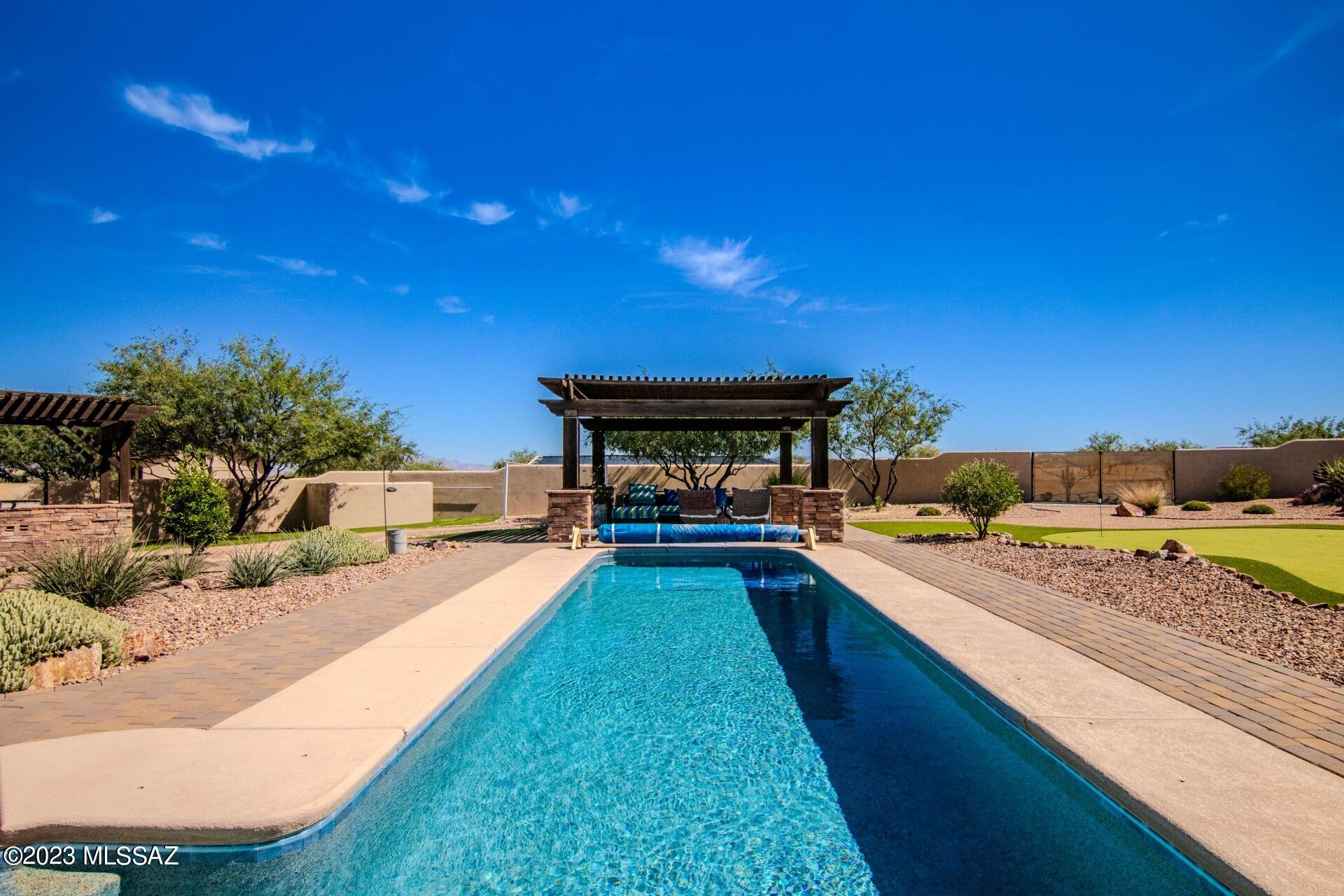 Red Hawk at J-6 Ranch - Residential