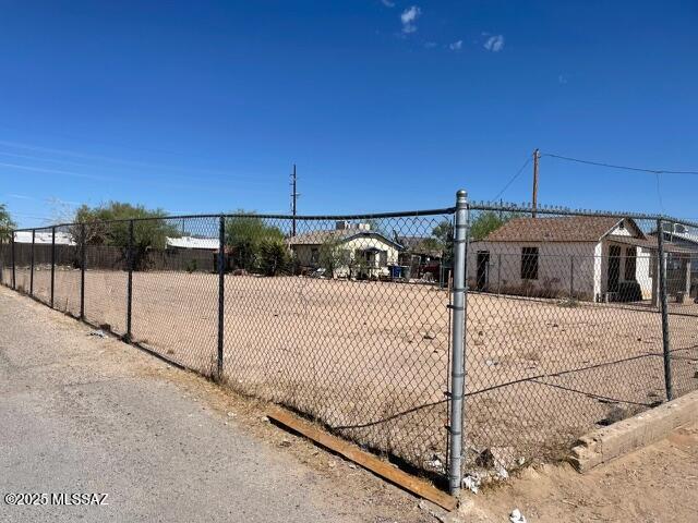 Prime corner in-fill lot ready to build with no delays — city-approved permits in place for a 2,600 sqft duplex, featuring two 3-bed, 2-bath, 1,300 sqft units. Sewer and water are on site, electricity is available, and the lot has been cleared for construction to begin. This is a turnkey opportunity for builders, investors or even homeowners looking to build their own home and can start construction immediately. Skip the wait and start building today!