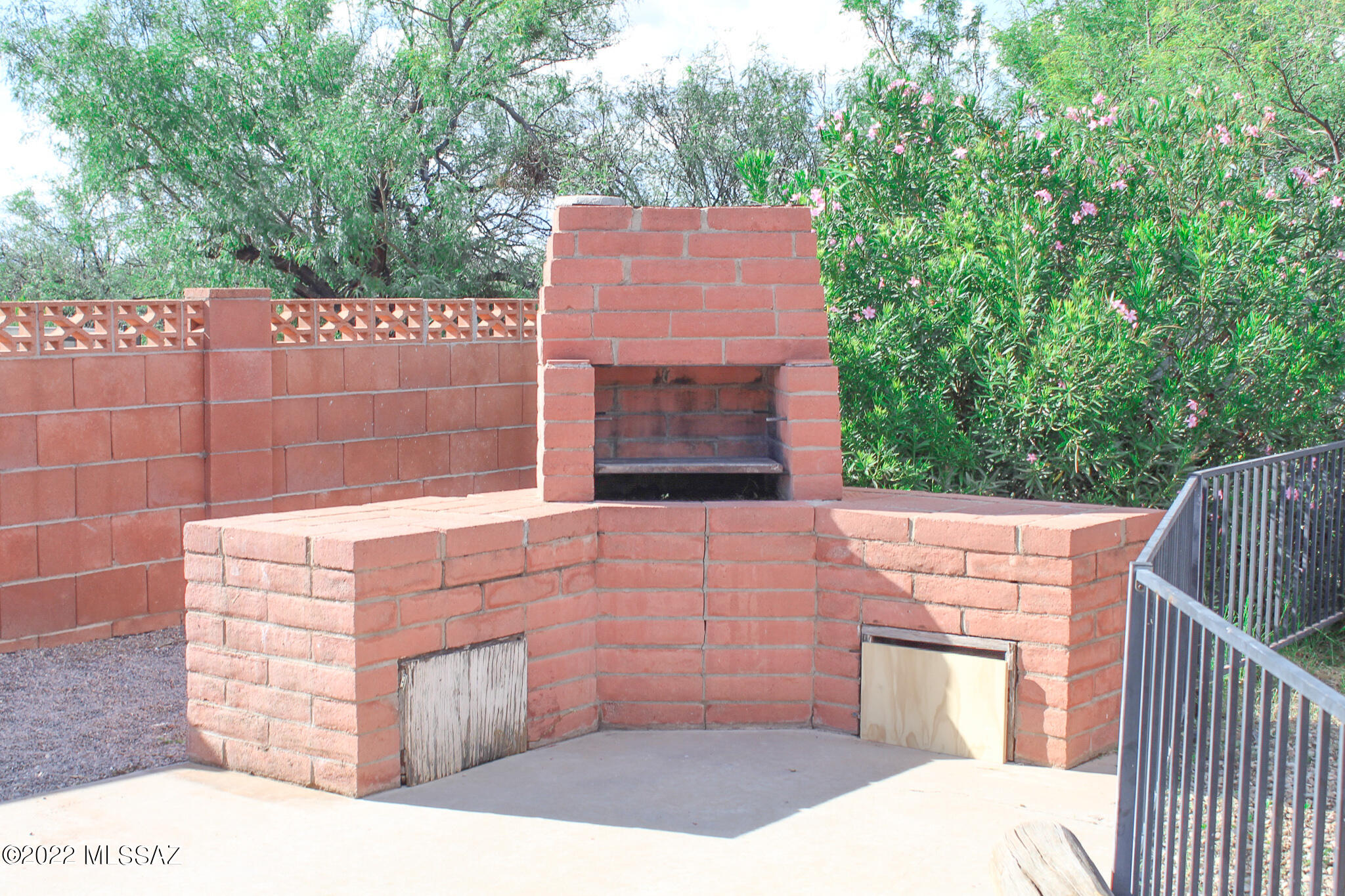 Pueblo Del Sol Dos - Residential