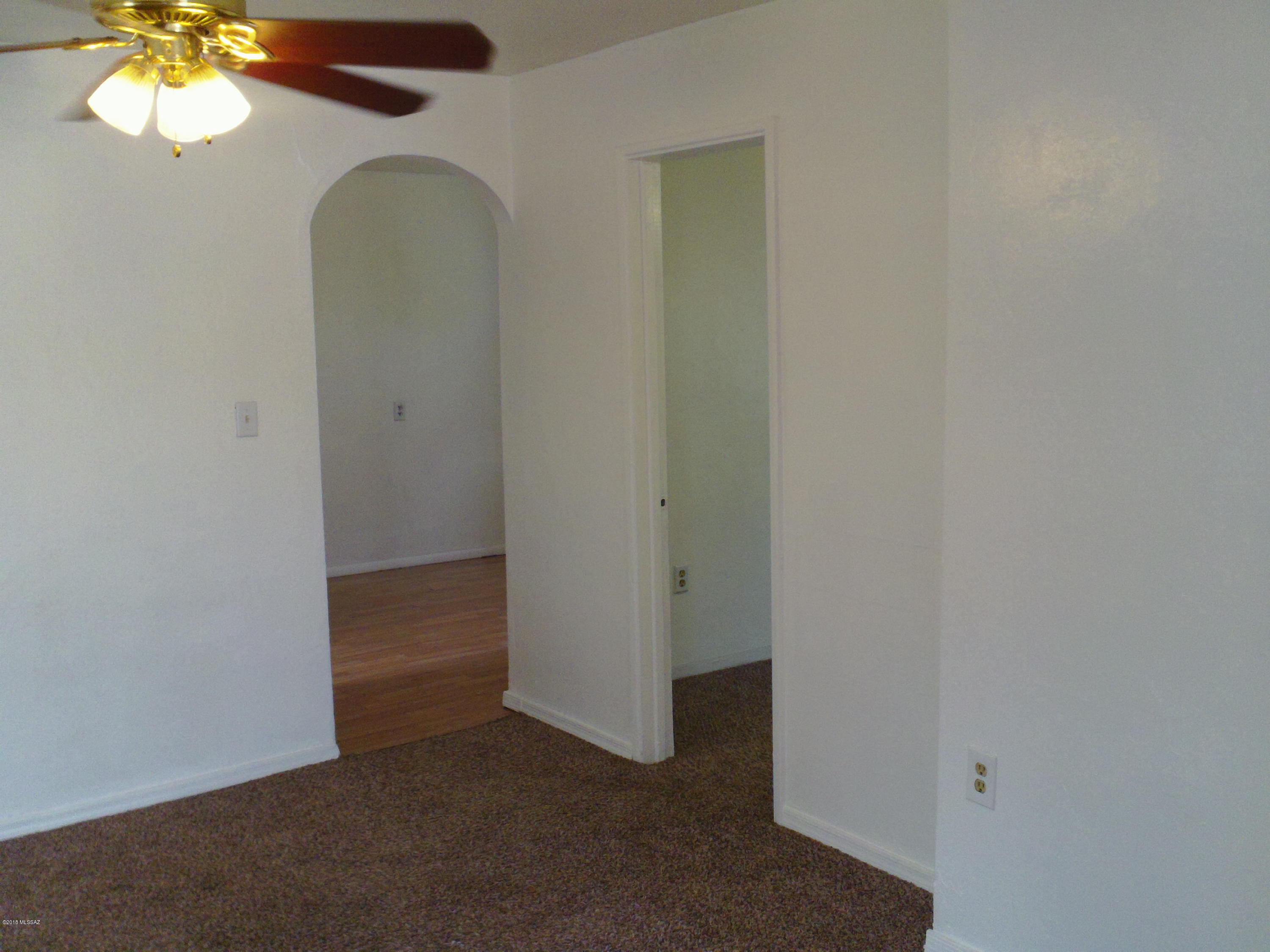 Unsubdivided - Residential Lease