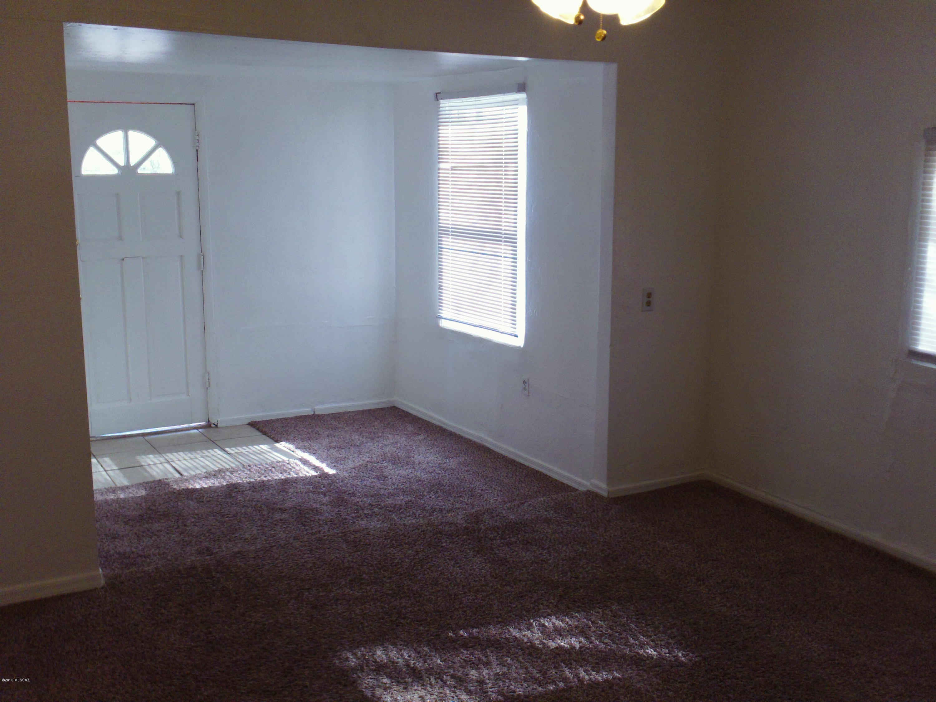 Unsubdivided - Residential Lease