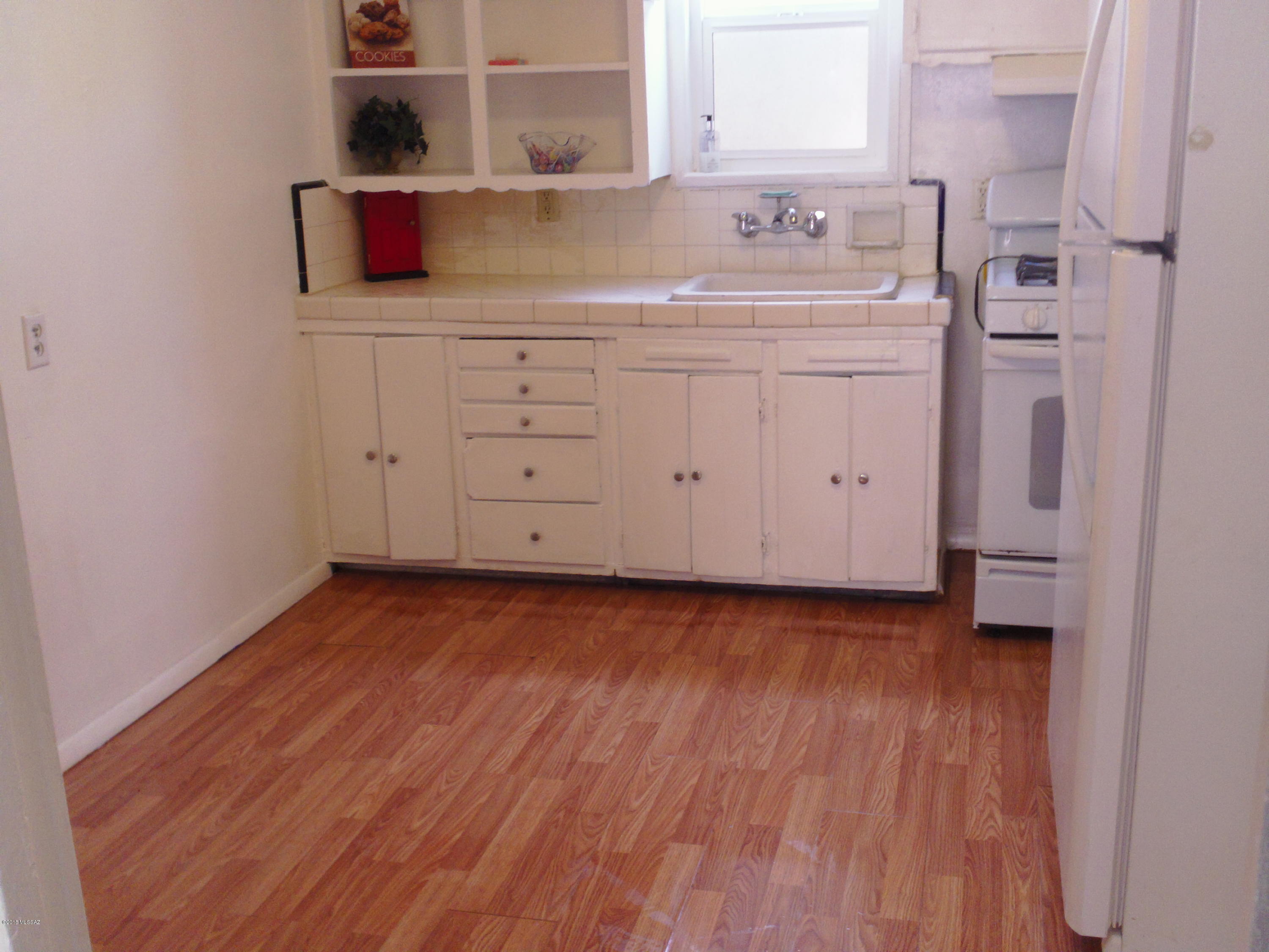 Unsubdivided - Residential Lease