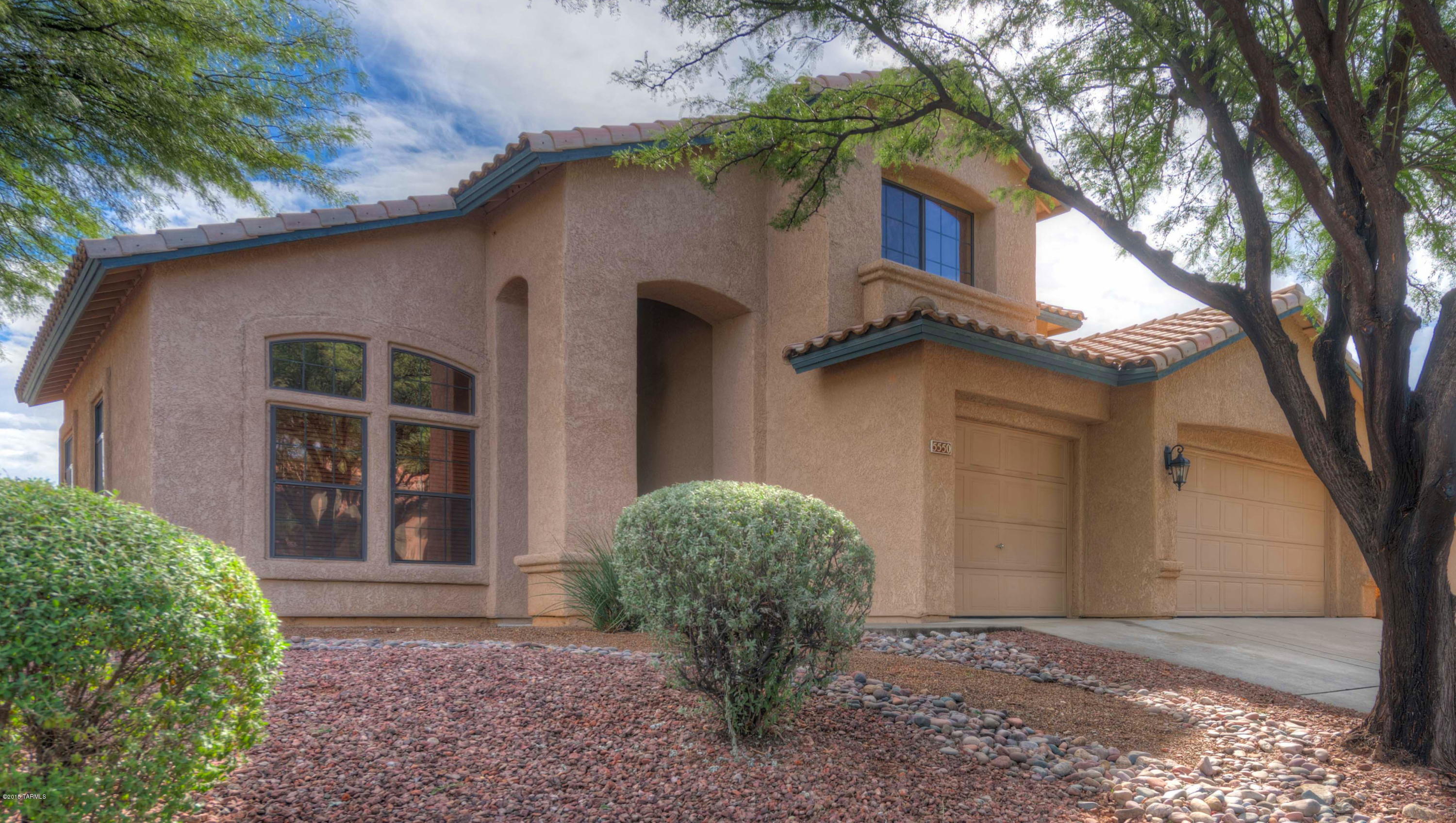 Immaculate model-like home located in the Sabino Canyon area. Spacious kitchen(stainless appliances) with breakfast nook and adjoining family room create a flowing floor plan. The large covered patio looks out to the private backyard with pool and lush landscaping. The formal living and dining room with vaulted ceiling are light and bright. One bedroom(or den) and full bath are located on first floor. Dual pane windows throughout. On the 2nd floor are the large master bedroom with garden tub, huge walk-in closet as well as 2 additional bedrooms and bathroom. The home is located on a large corner lot and offers a 3-car garage. This is a great home in a great neighborhood. District 16 schools.