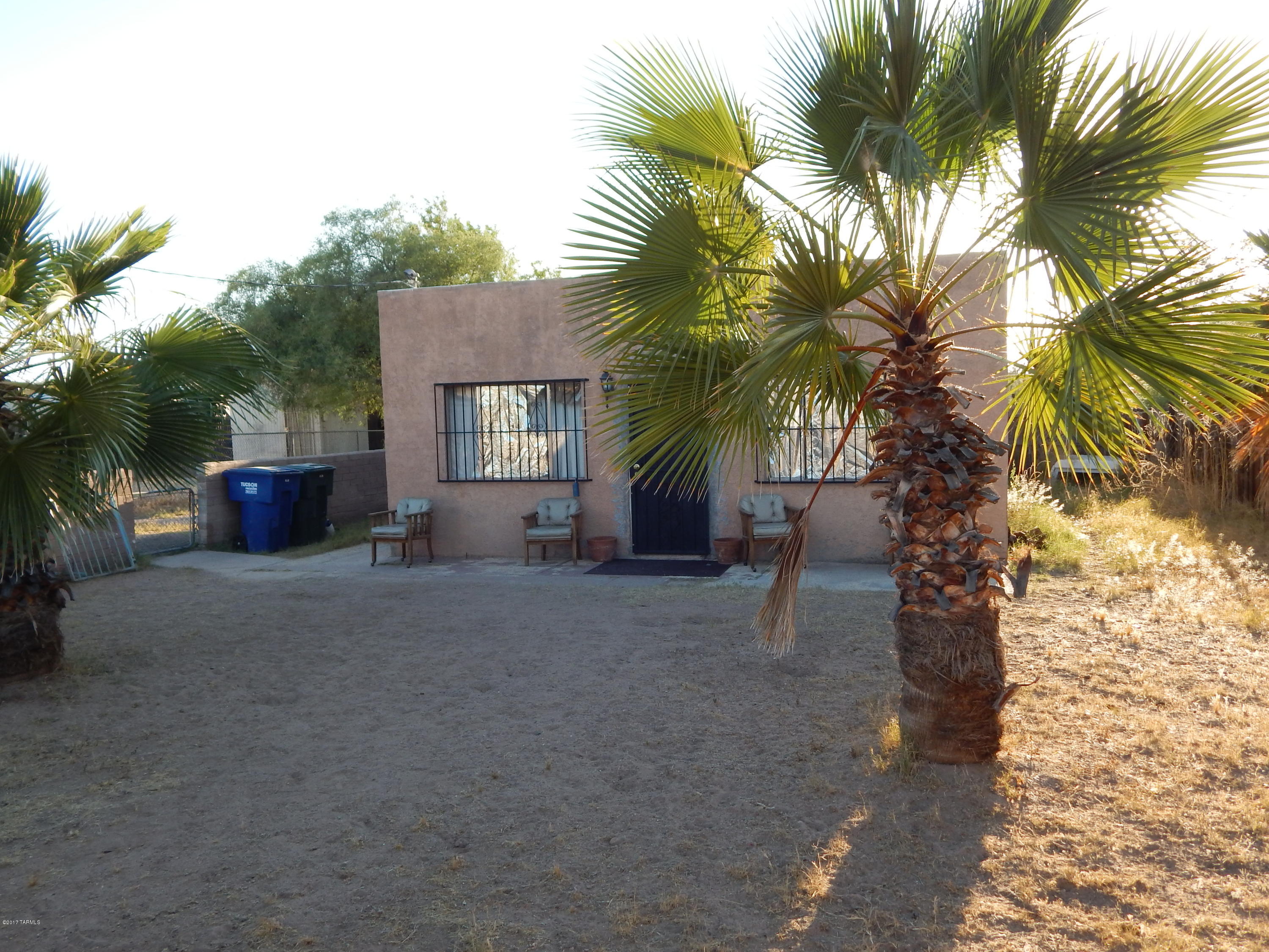3bdrm, 2 bath home on a .4acre lot in central location, zoned R3.  Close to shopping, public transportation, near downtown.  Lots of potential. House sq. ft. per Assessor 1156 sq ft, however per executor closer to 1400 sq ft.  Estate sale and ''as is'' condition. Nice kitchen, formal dining area and separate living room set up.  One of very few on market right now.