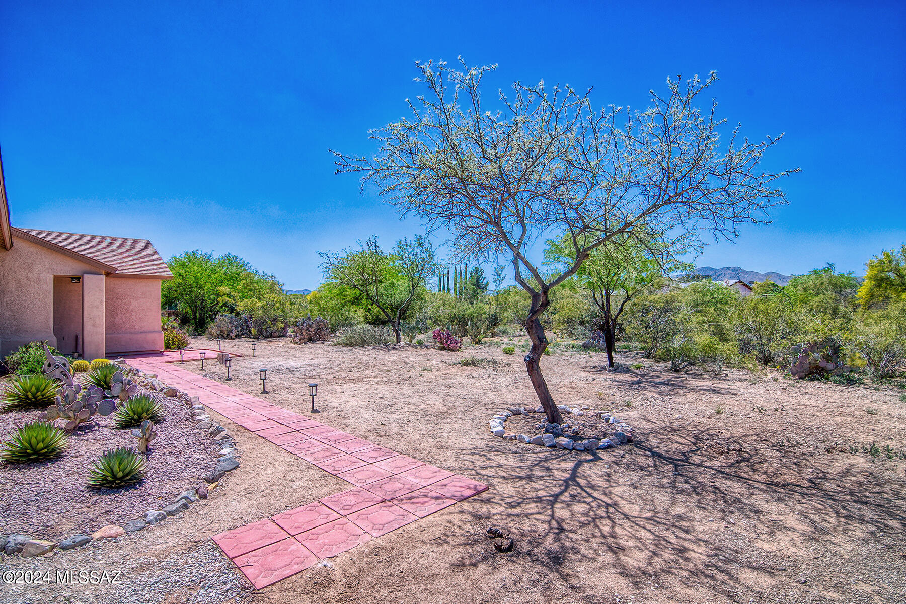 New Tucson Unit NO. 23 (140-261) - Residential