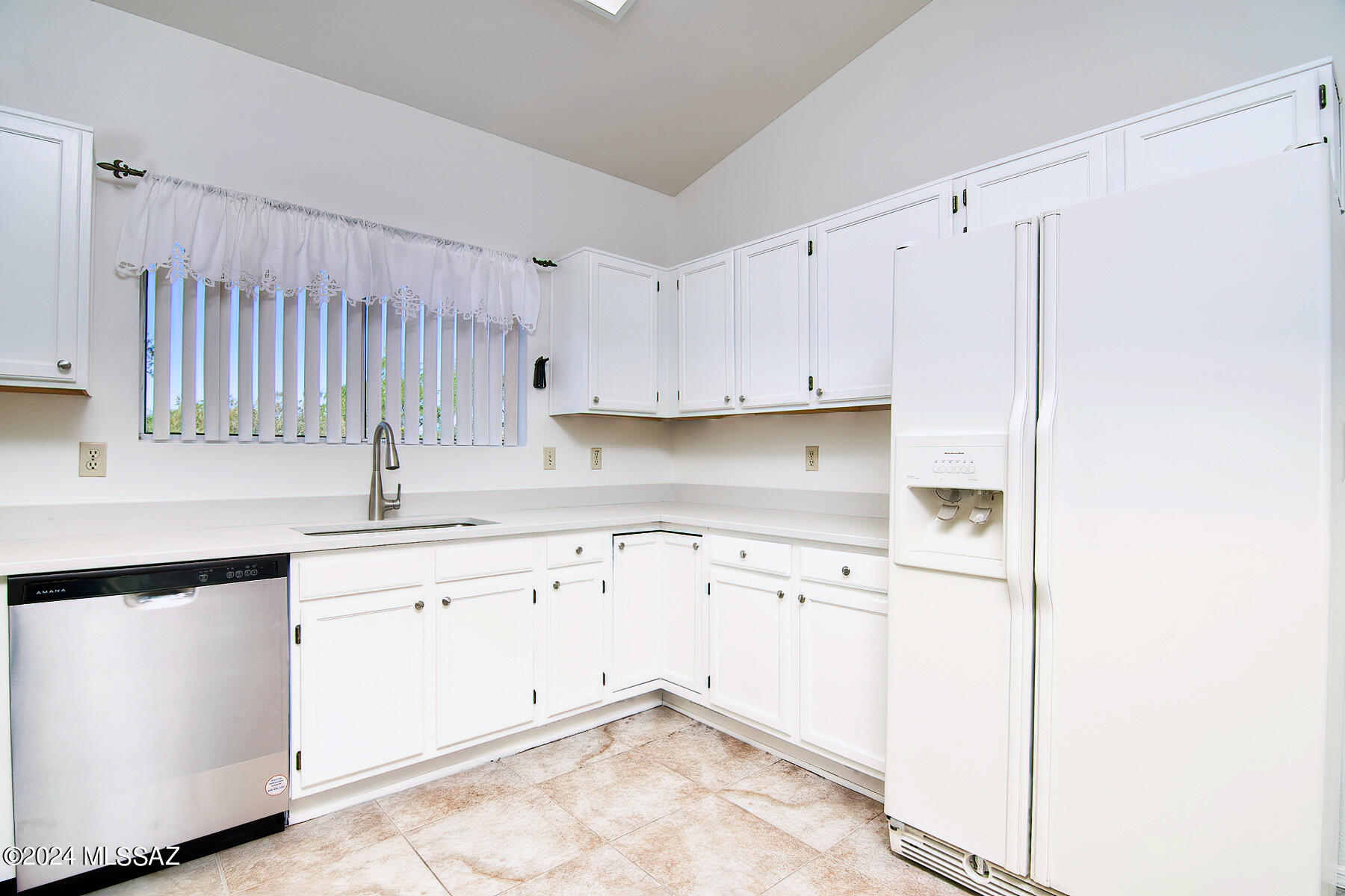 New Tucson Unit NO. 23 (140-261) - Residential