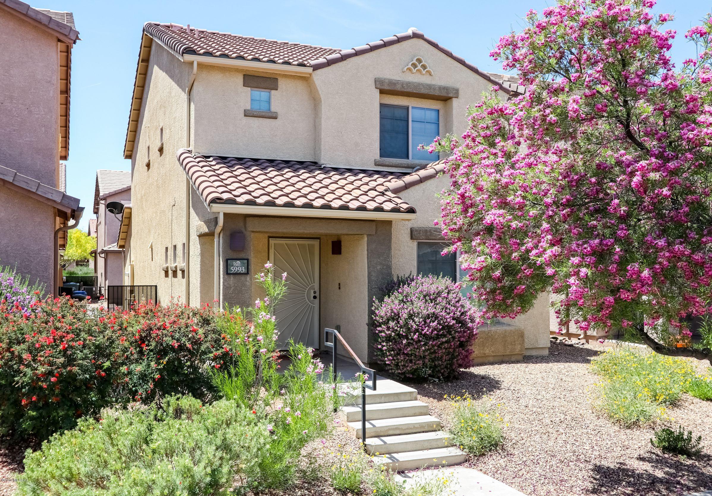 Beautiful, move in ready home in award-winning Vail school district. 3 bedroom, 2.5 bath.  Fresh interior paint and brand new carpet. Home has been very well maintained and is ready for you.  Tile throughout the family room and kitchen, carpet in all bedrooms. This community has it all and more. It features jogging/walking paths, community pool and playgrounds. Check out this wonderful home today, it will not last long!