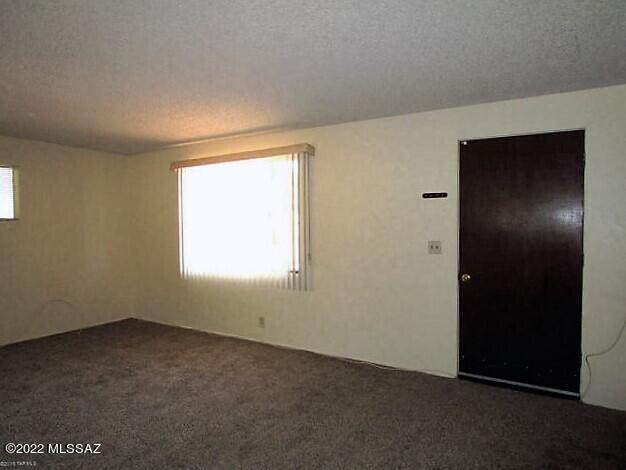 Tierra Del Sol (1-2) - Residential Lease
