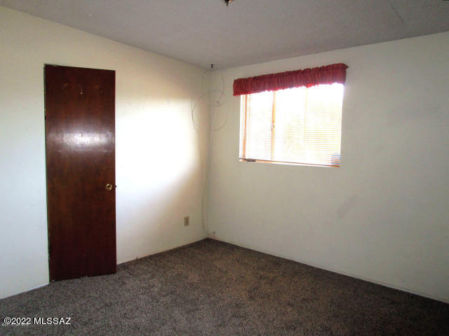 Tierra Del Sol (1-2) - Residential Lease