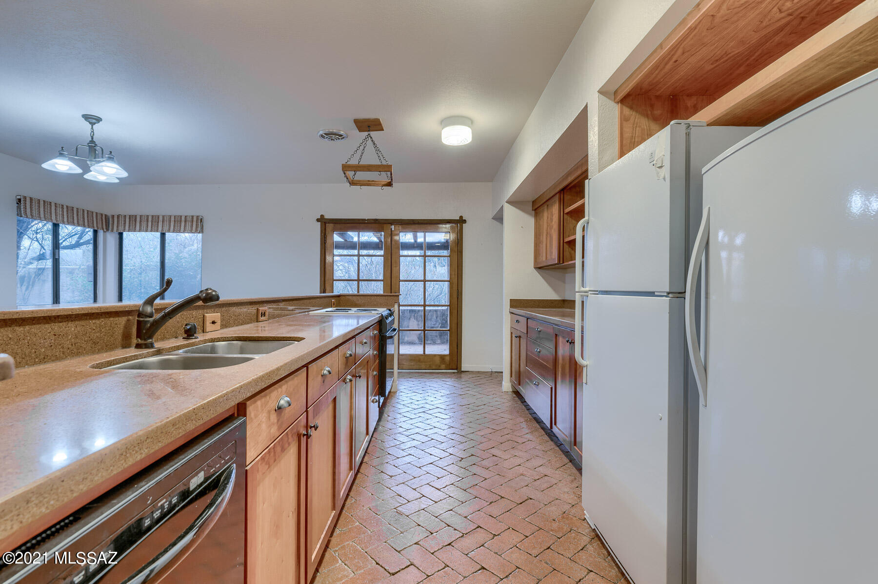 La Bella Angelina (1-10) - Residential