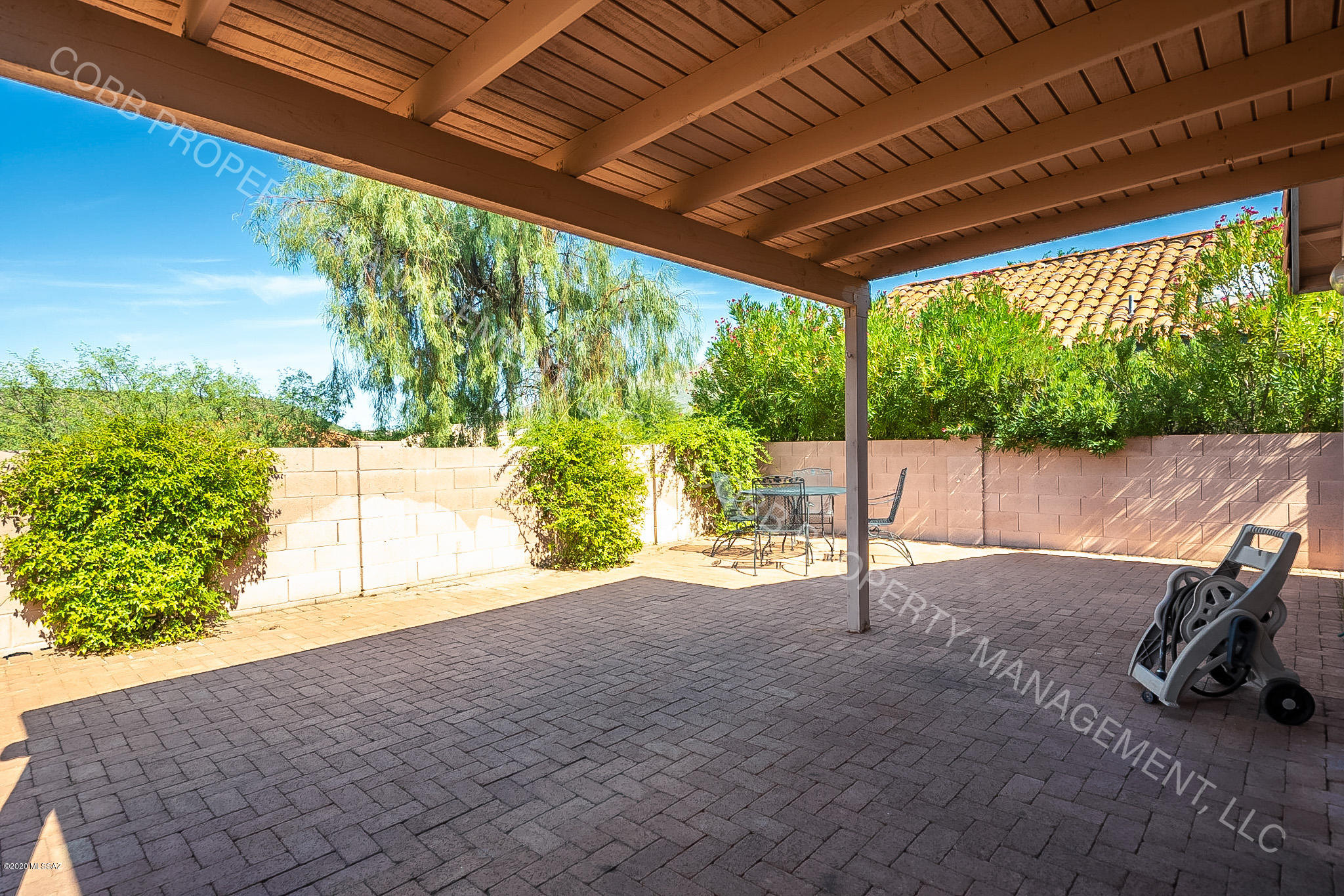 Ventana De Sabino (1-86) - Residential Lease