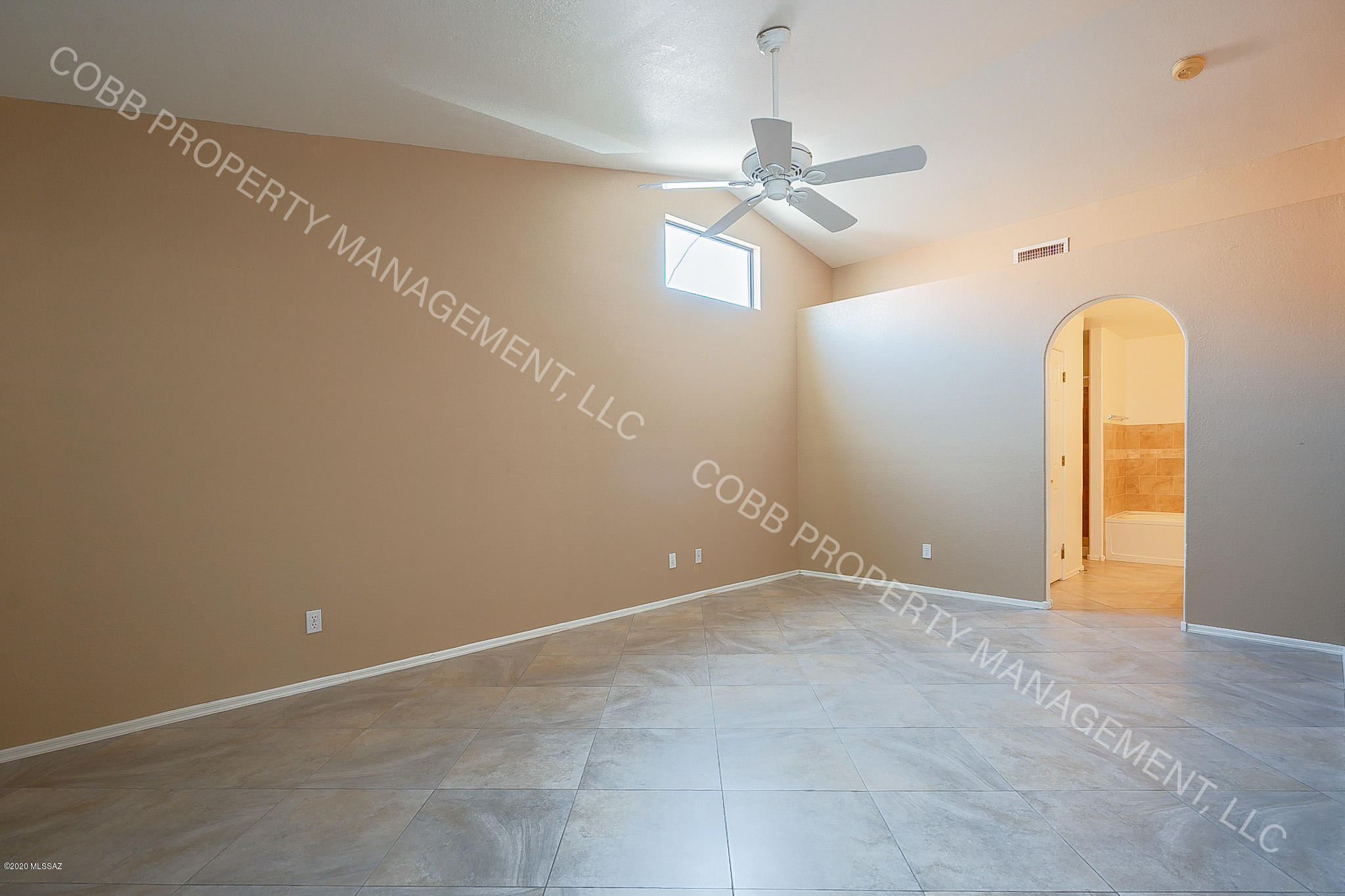 Ventana De Sabino (1-86) - Residential Lease