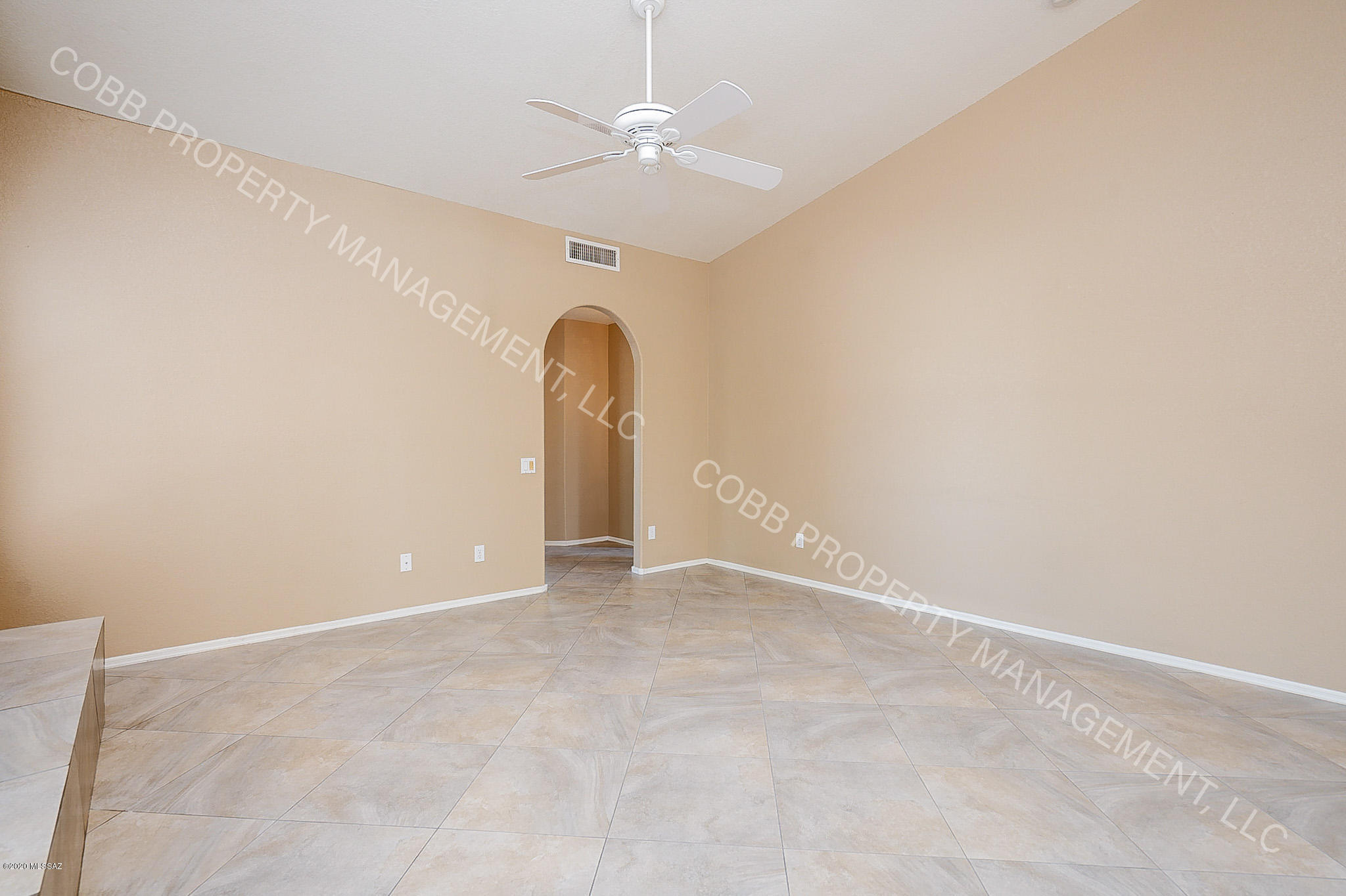 Ventana De Sabino (1-86) - Residential Lease