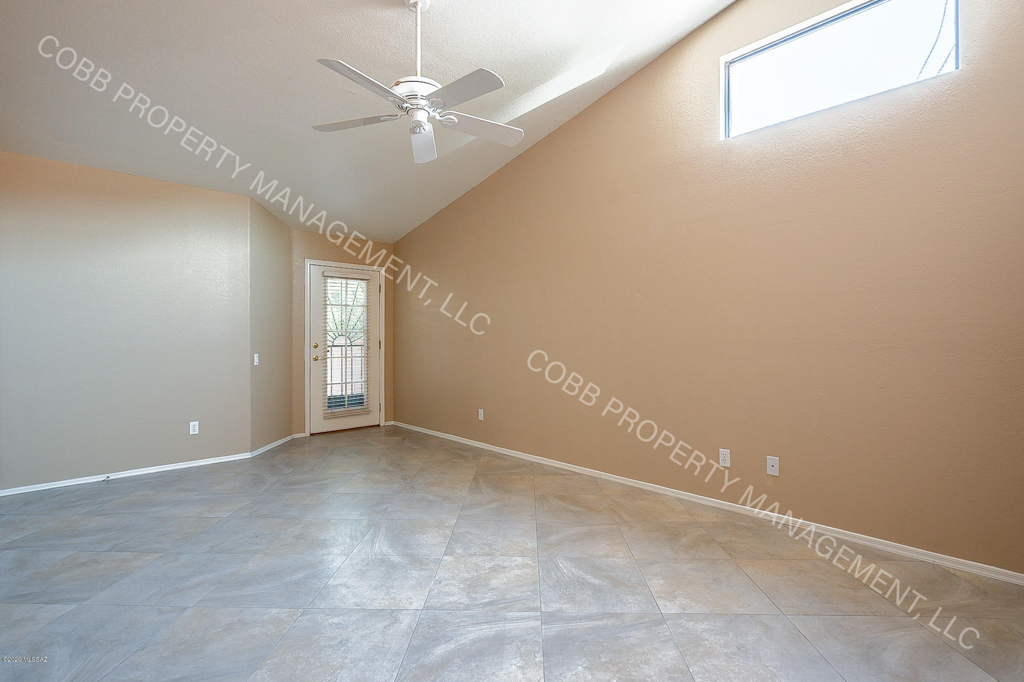 Ventana De Sabino (1-86) - Residential Lease