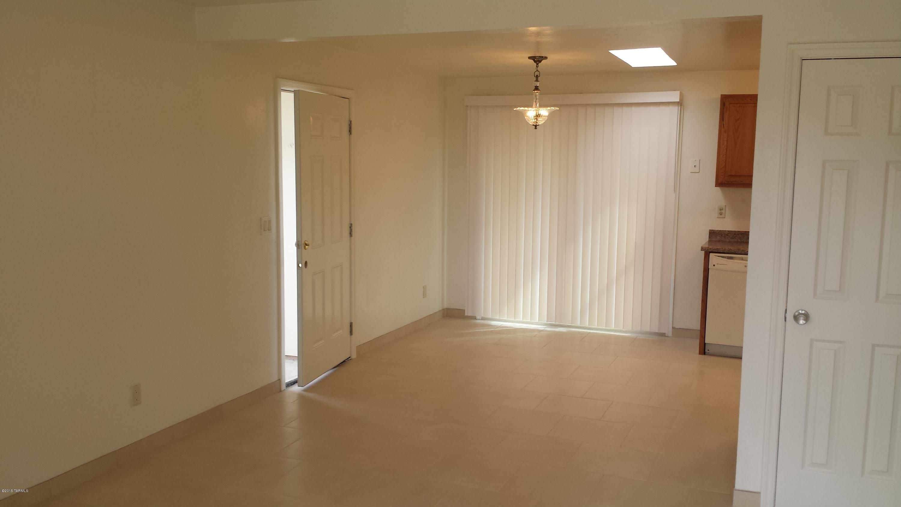 Valley View East (1-60) - Residential Lease