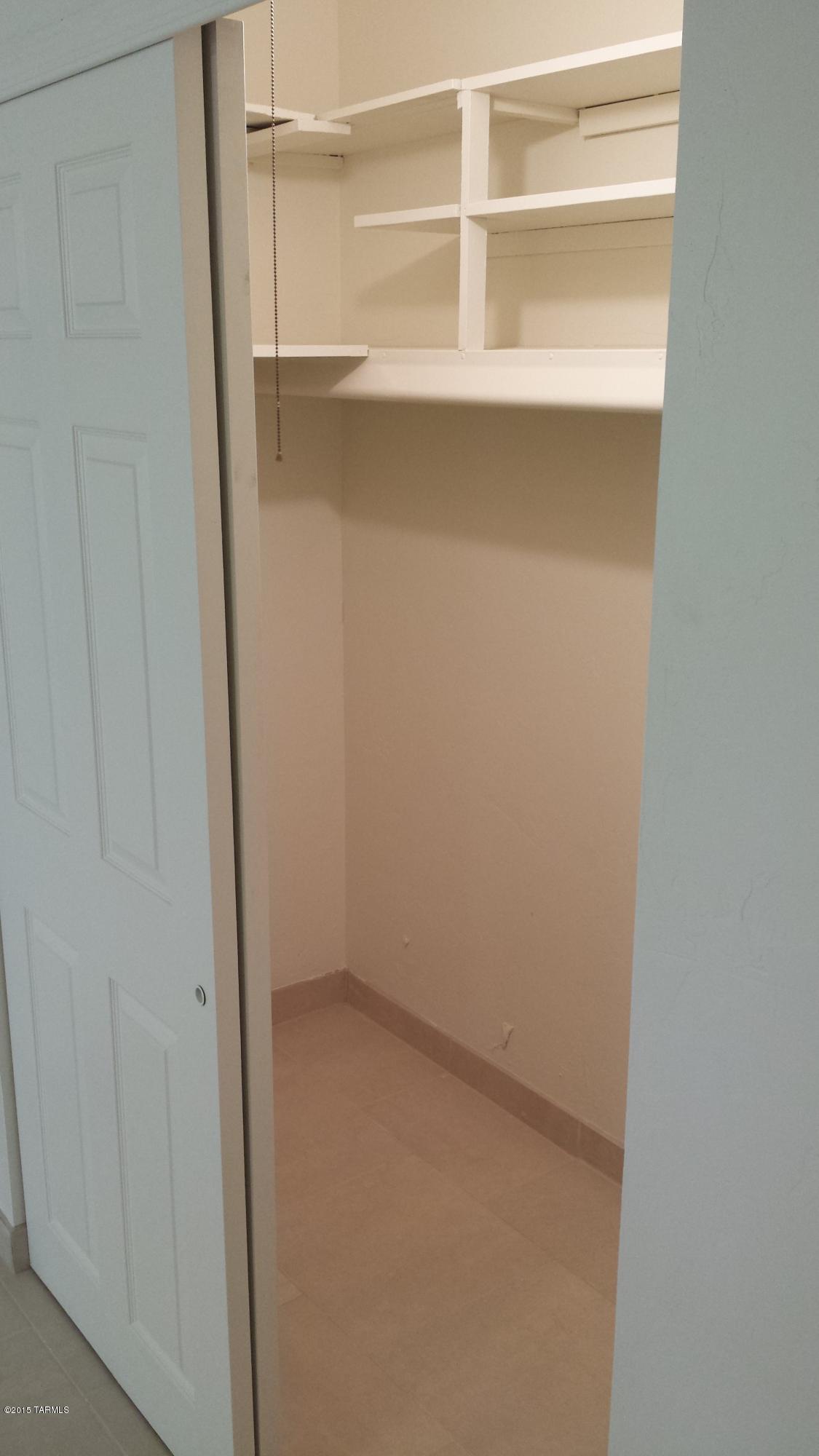 Valley View East (1-60) - Residential Lease
