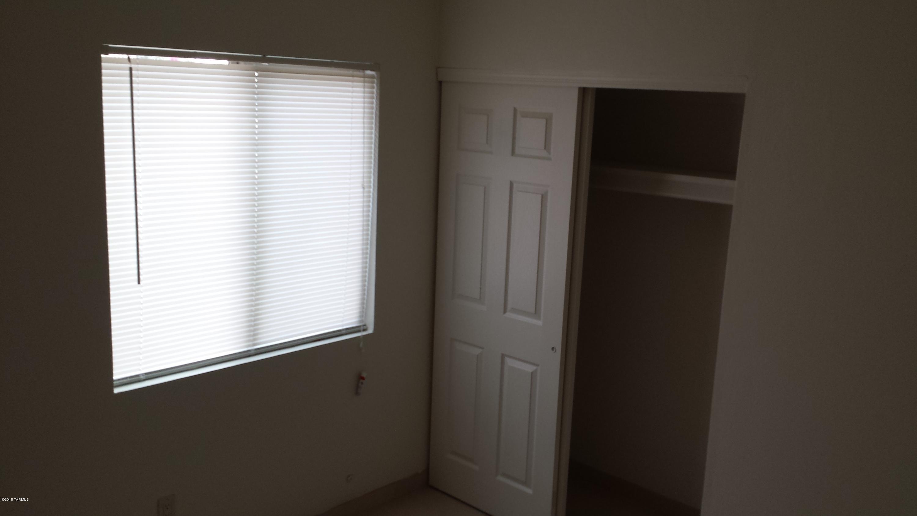 Valley View East (1-60) - Residential Lease