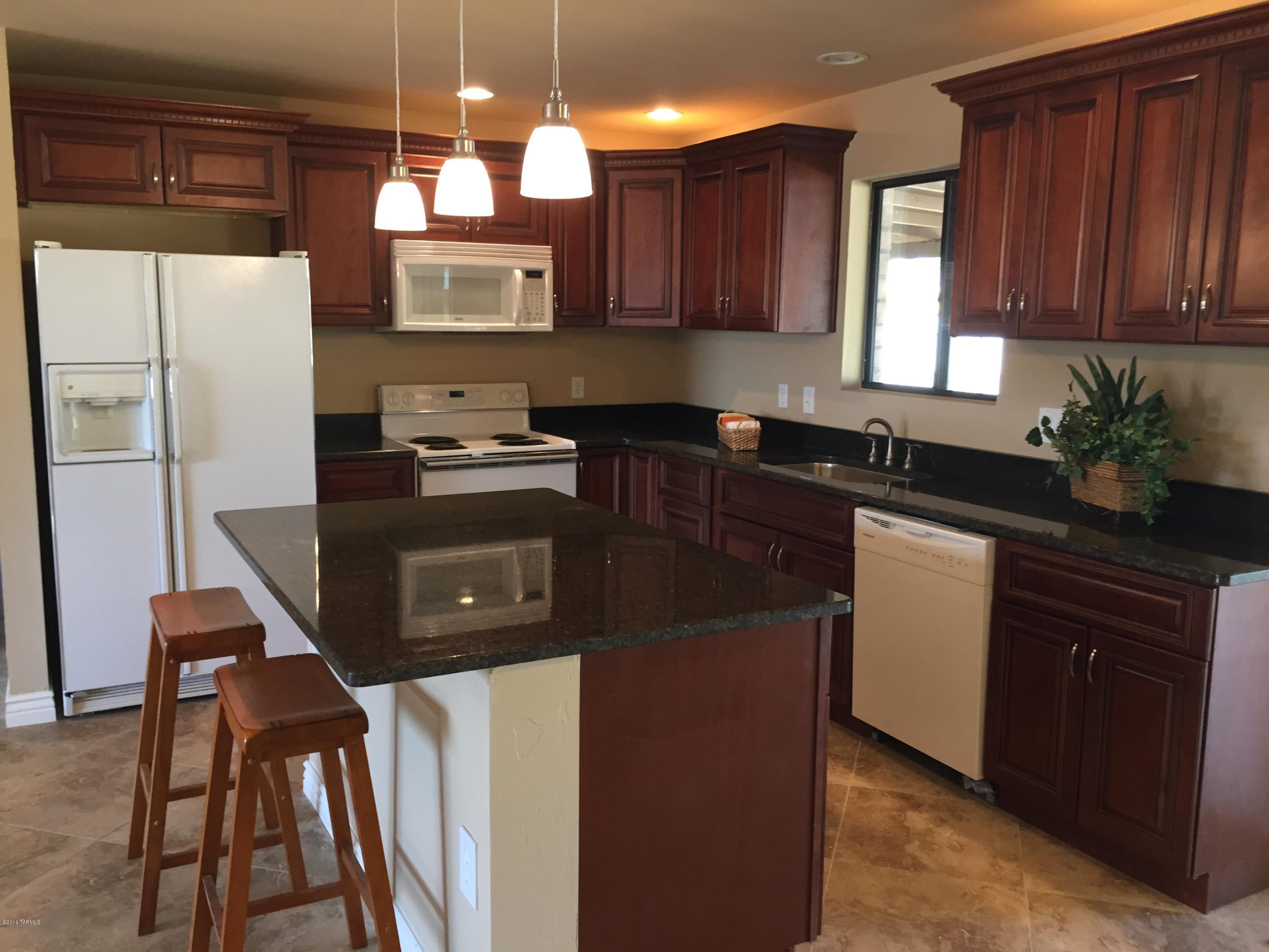 Twin Lakes (194-231) - Residential