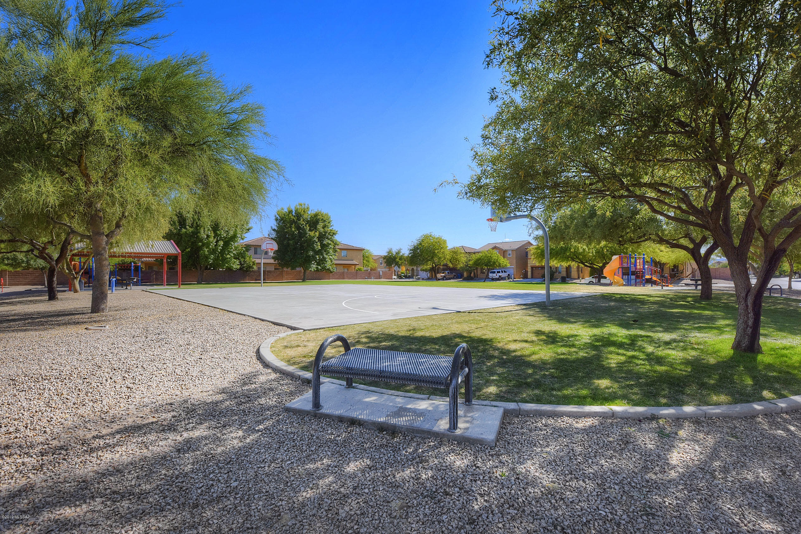 Paseo del Rio - Residential