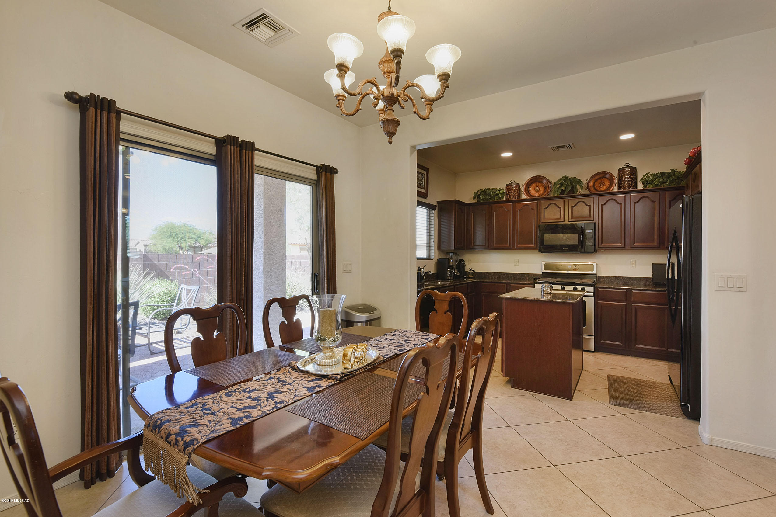 Paseo del Rio - Residential