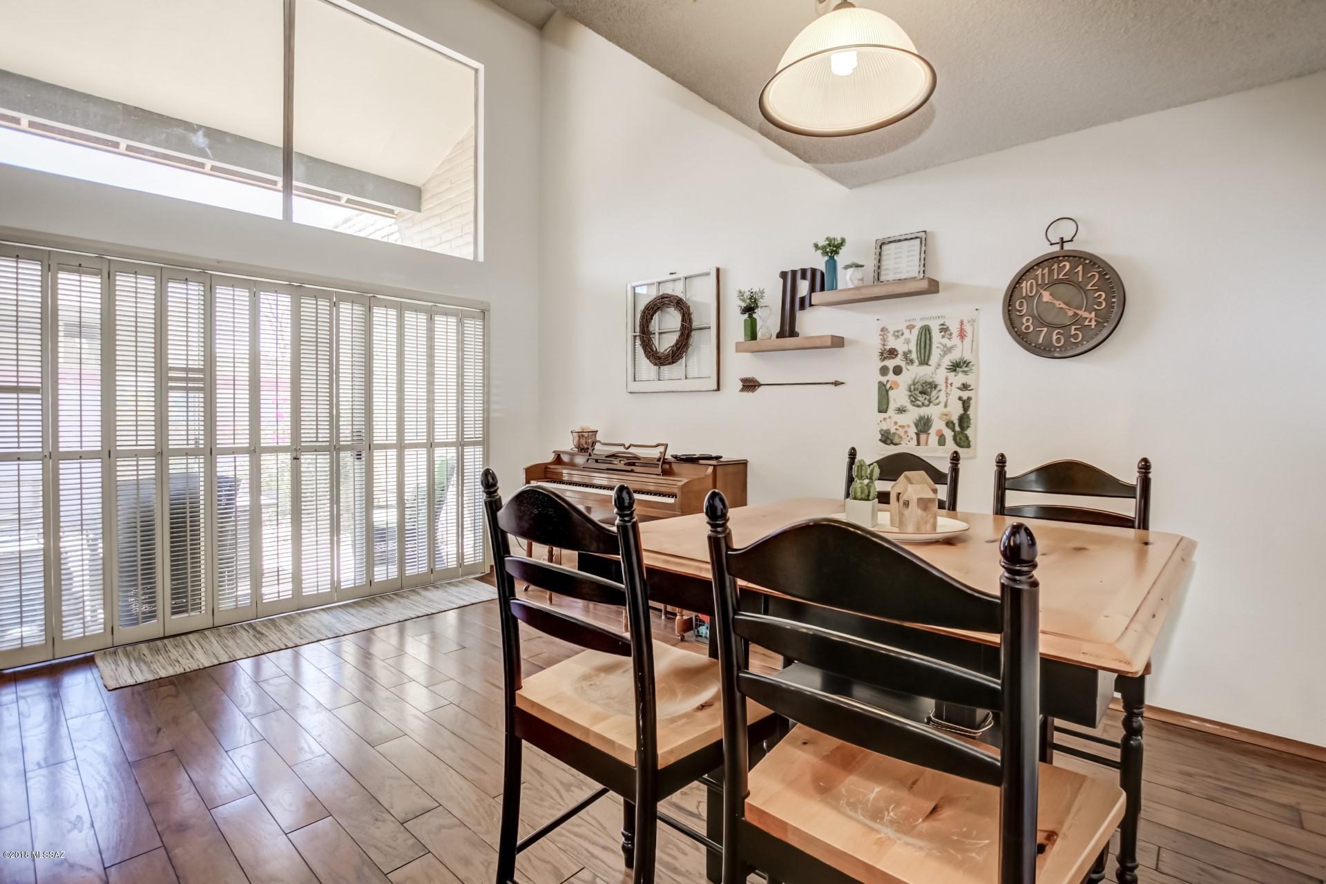 Casa Real (1-188) - Residential