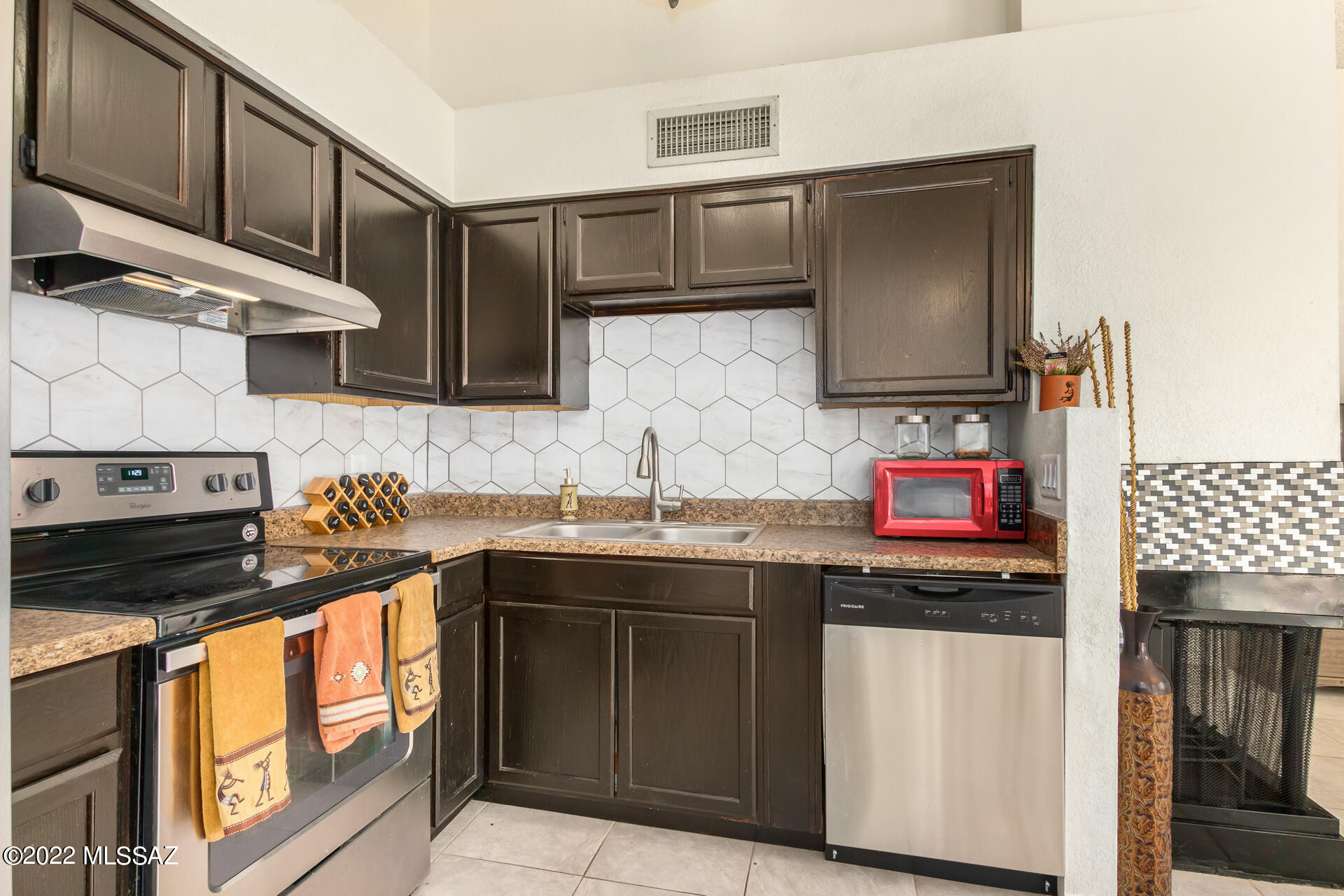 Sunset Villas Townhomes (1-118) - Residential