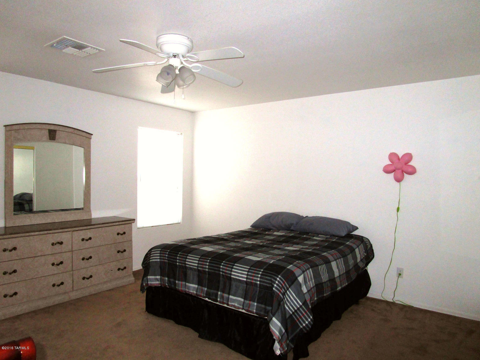 Presidio De Las Montanas - Residential Lease