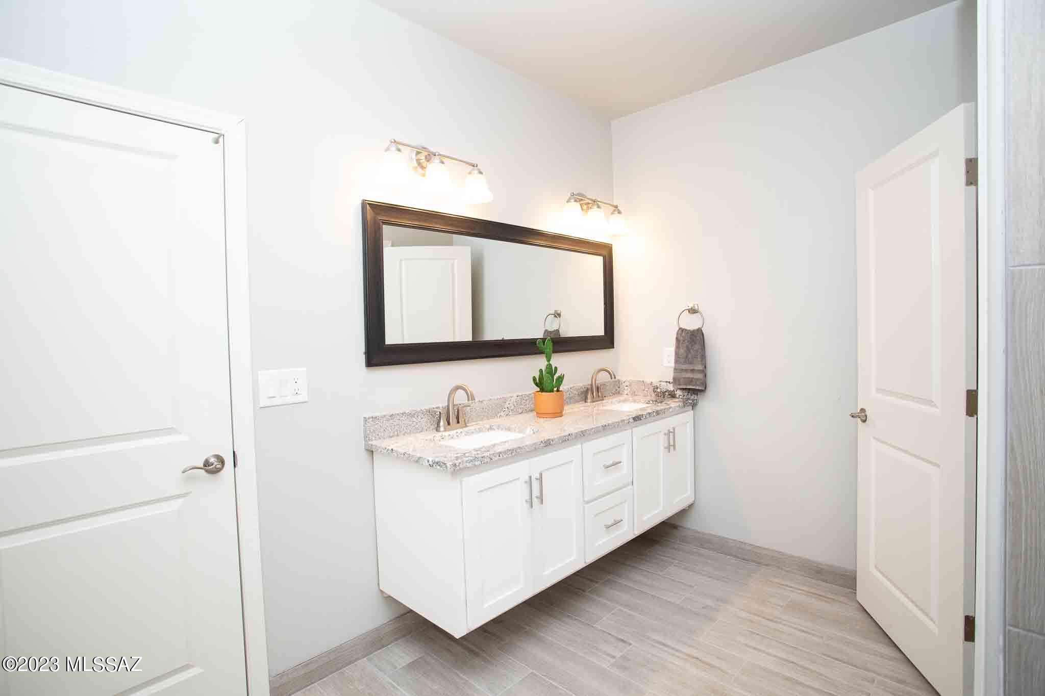 Rio Rico Villas 11 - Residential