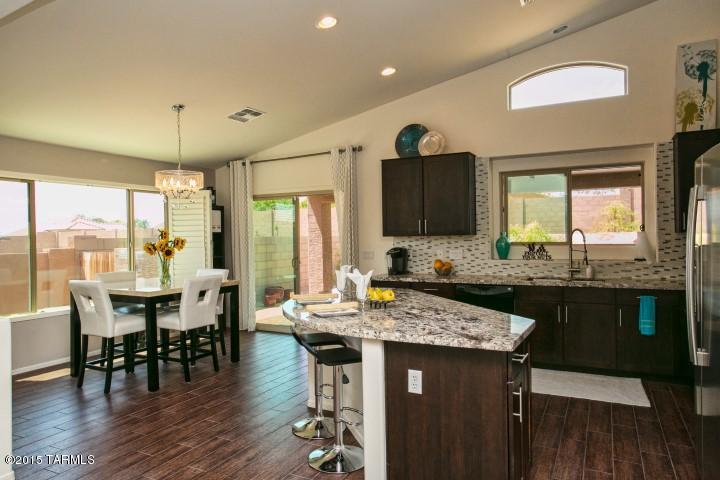 Colonia De Los Alamos - Desert Creek - Residential