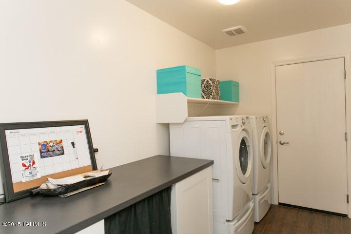 Colonia De Los Alamos - Desert Creek - Residential