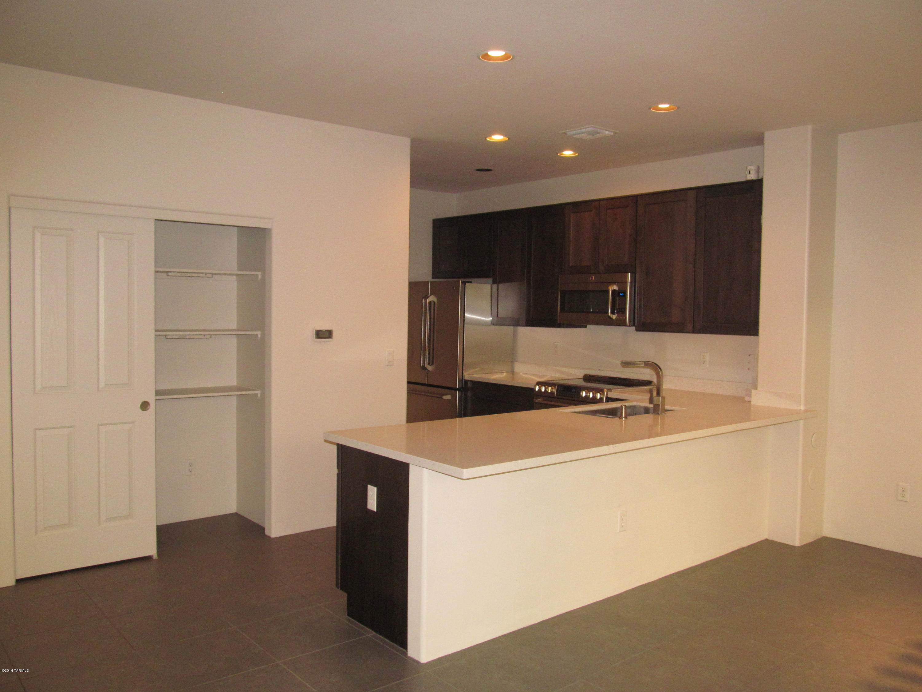 Miramonte at the River (1-163) - Residential Lease