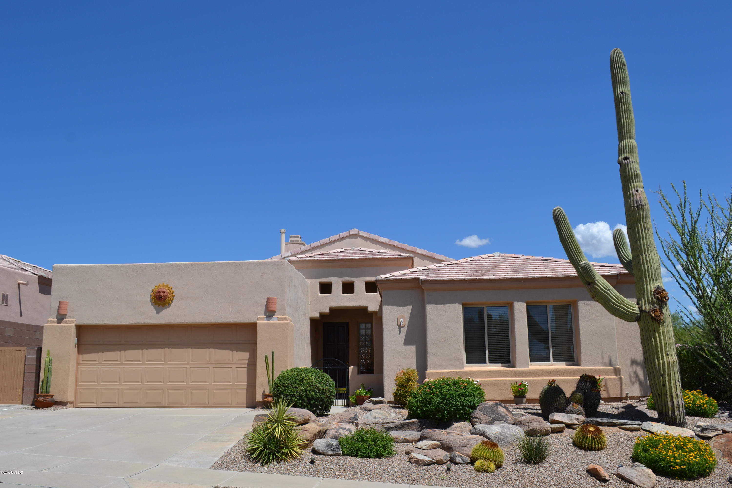 Bluffs At Dove Mountain (1-122) - Residential