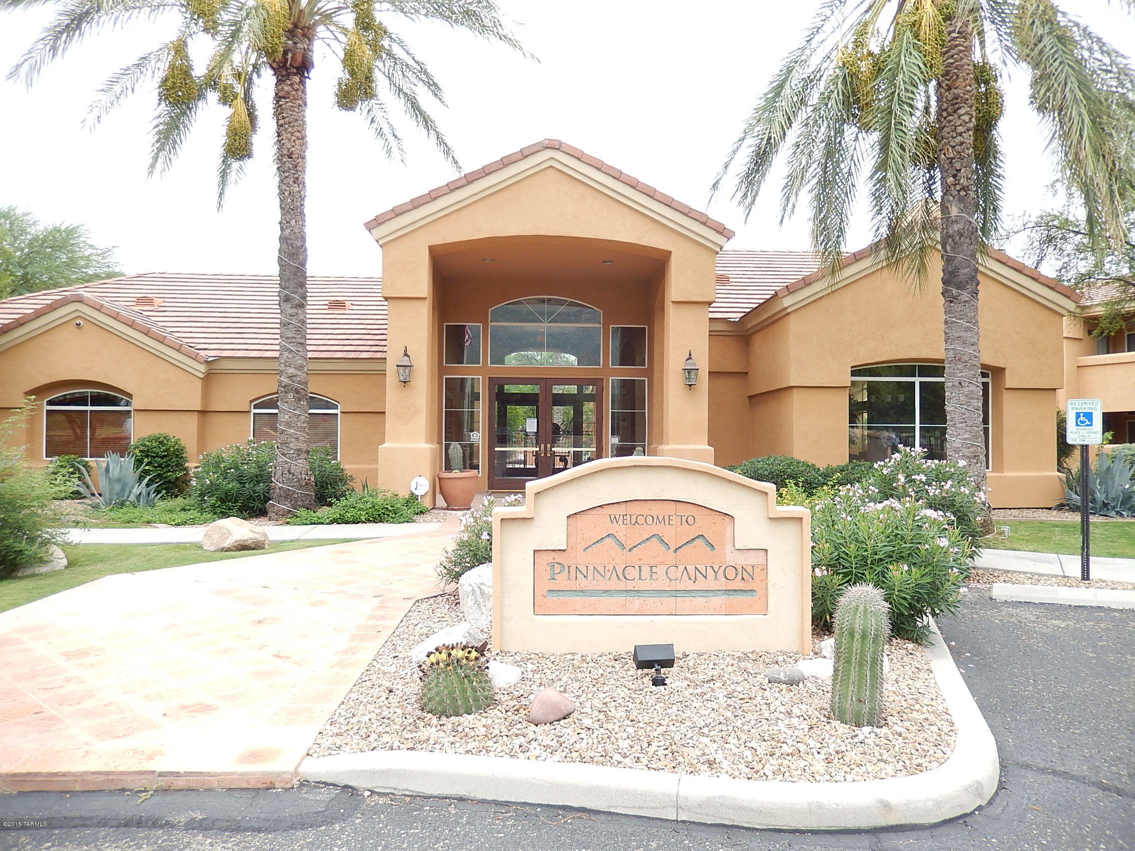 Pinnacle Canyon Condominium - Residential