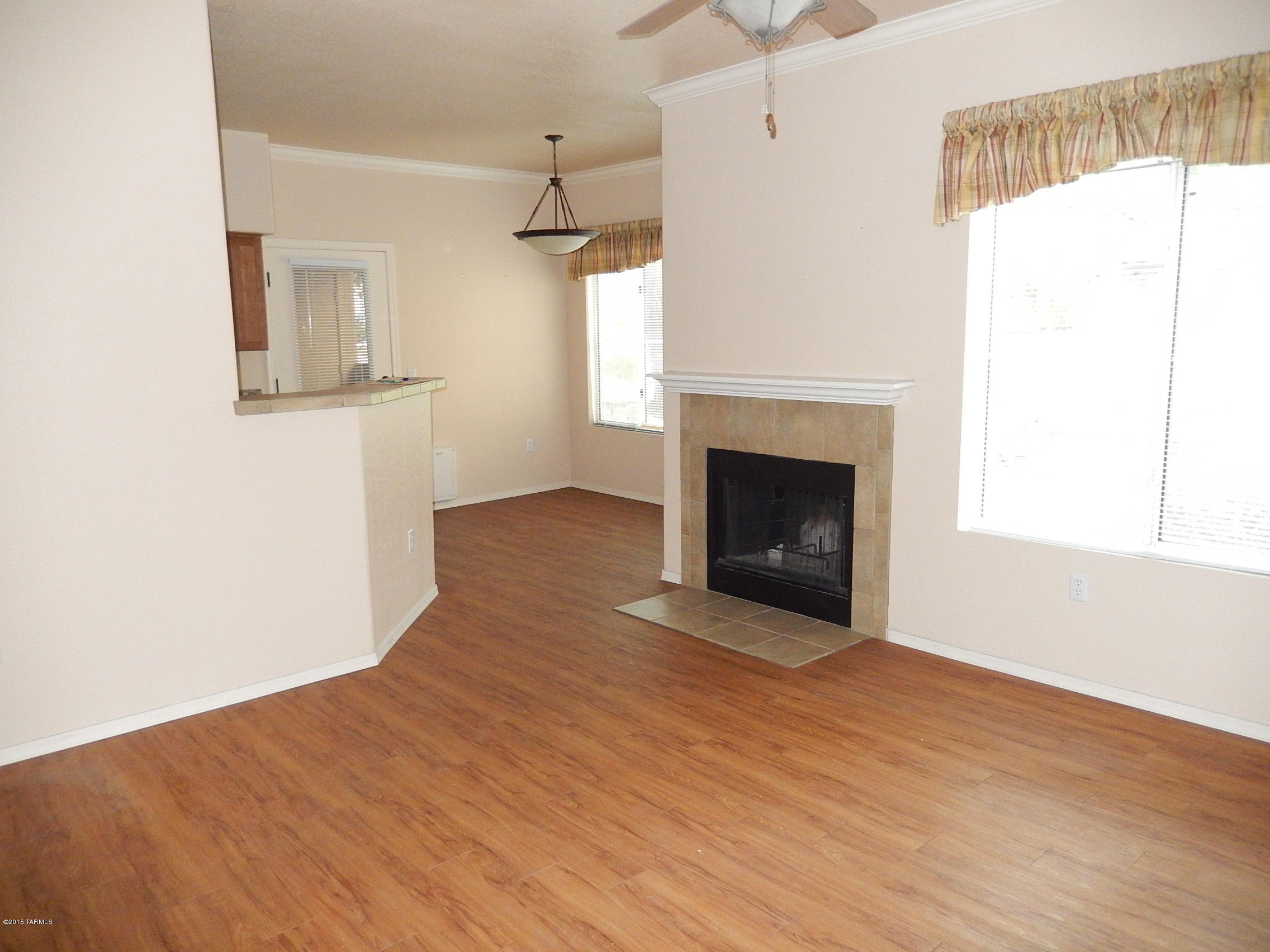 Pinnacle Canyon Condominium - Residential
